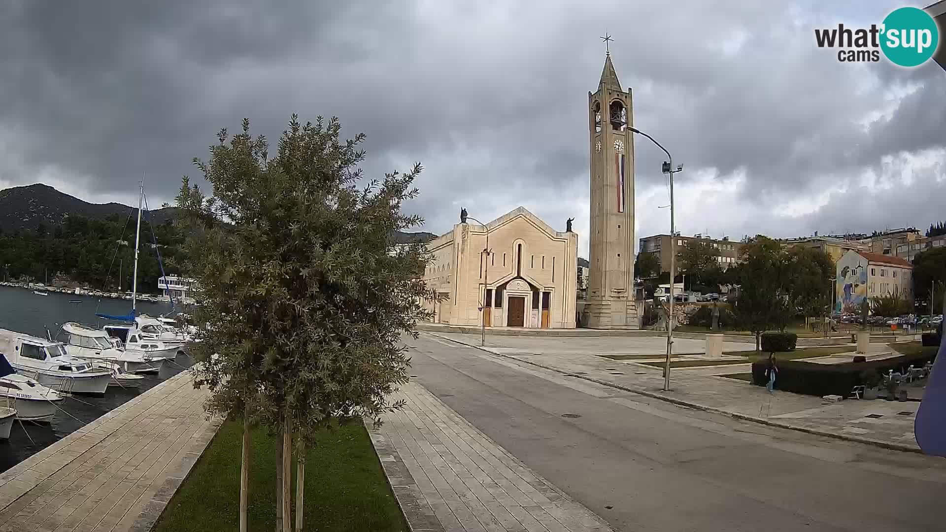 Spletna kamera Ploče | Osupljiv pogled na Rivo in katedralo