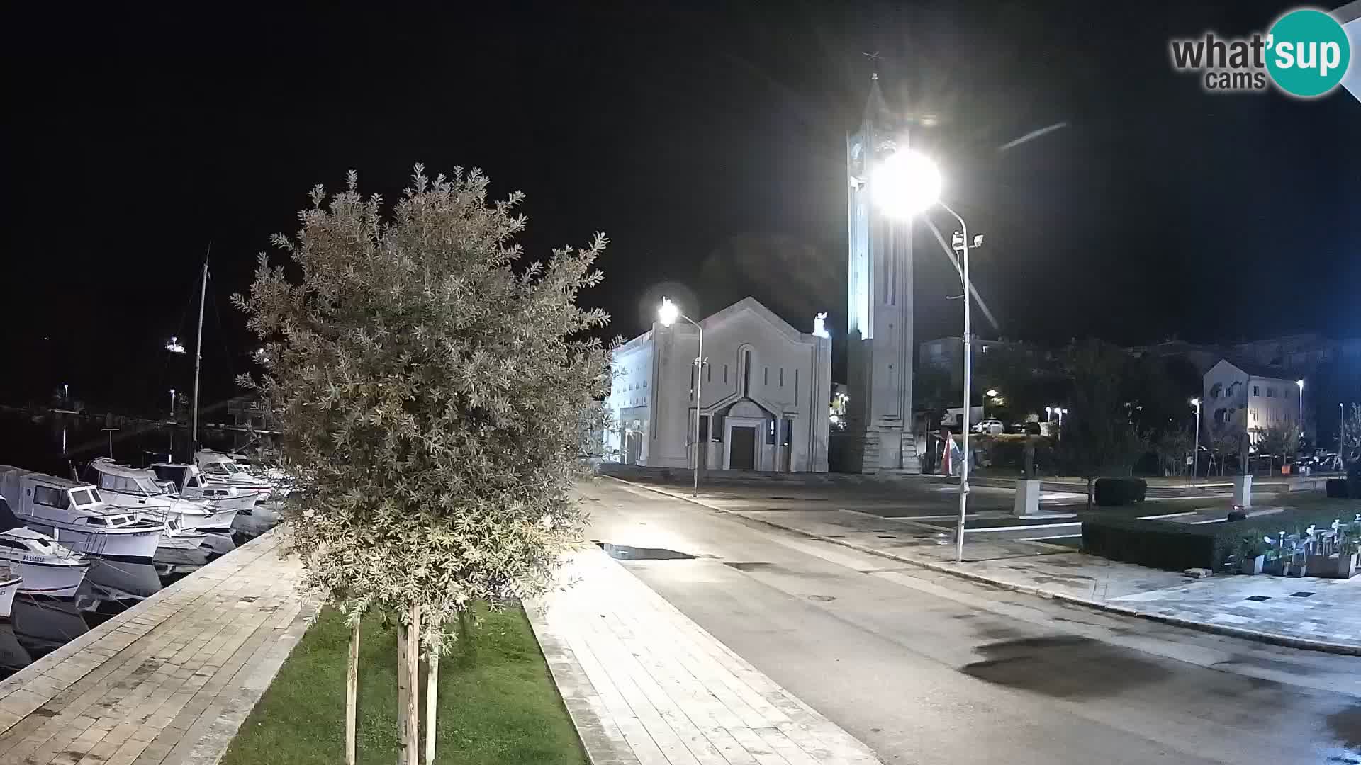 Webcam Ploče | Fesselnde Ausblicke auf Riva und die Kathedrale