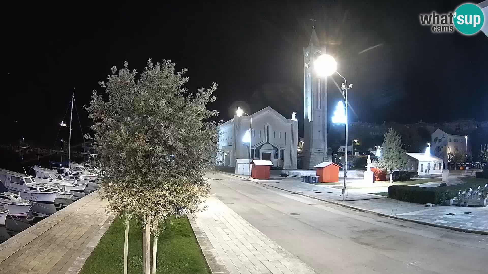 Webcam Ploče | Fesselnde Ausblicke auf Riva und die Kathedrale