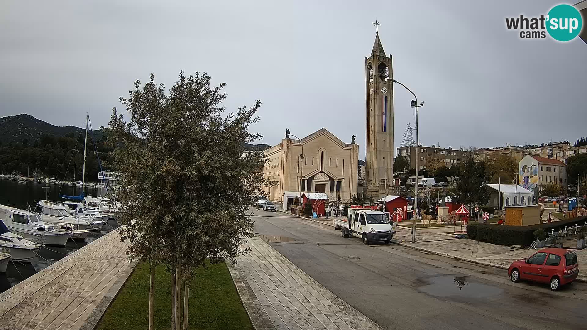 Webcam Ploče | Fesselnde Ausblicke auf Riva und die Kathedrale