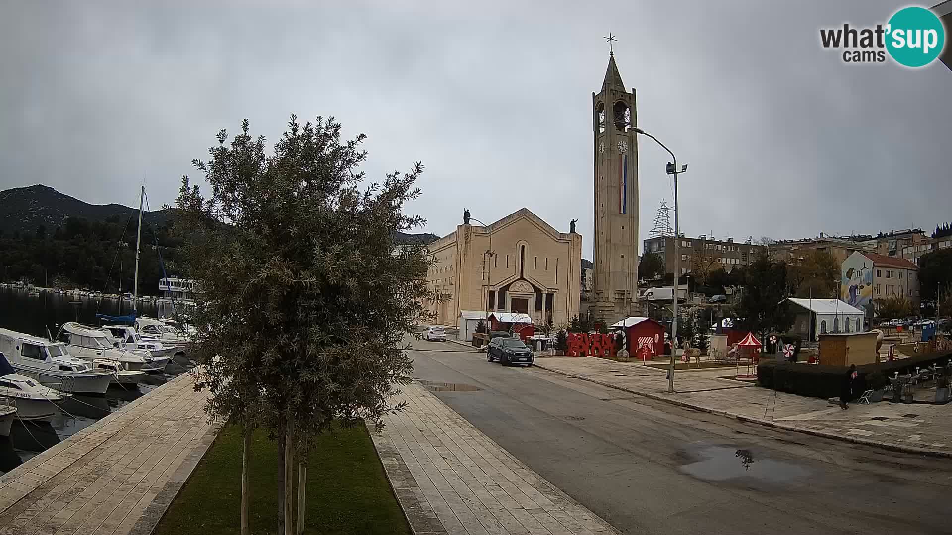 Spletna kamera Ploče | Osupljiv pogled na Rivo in katedralo