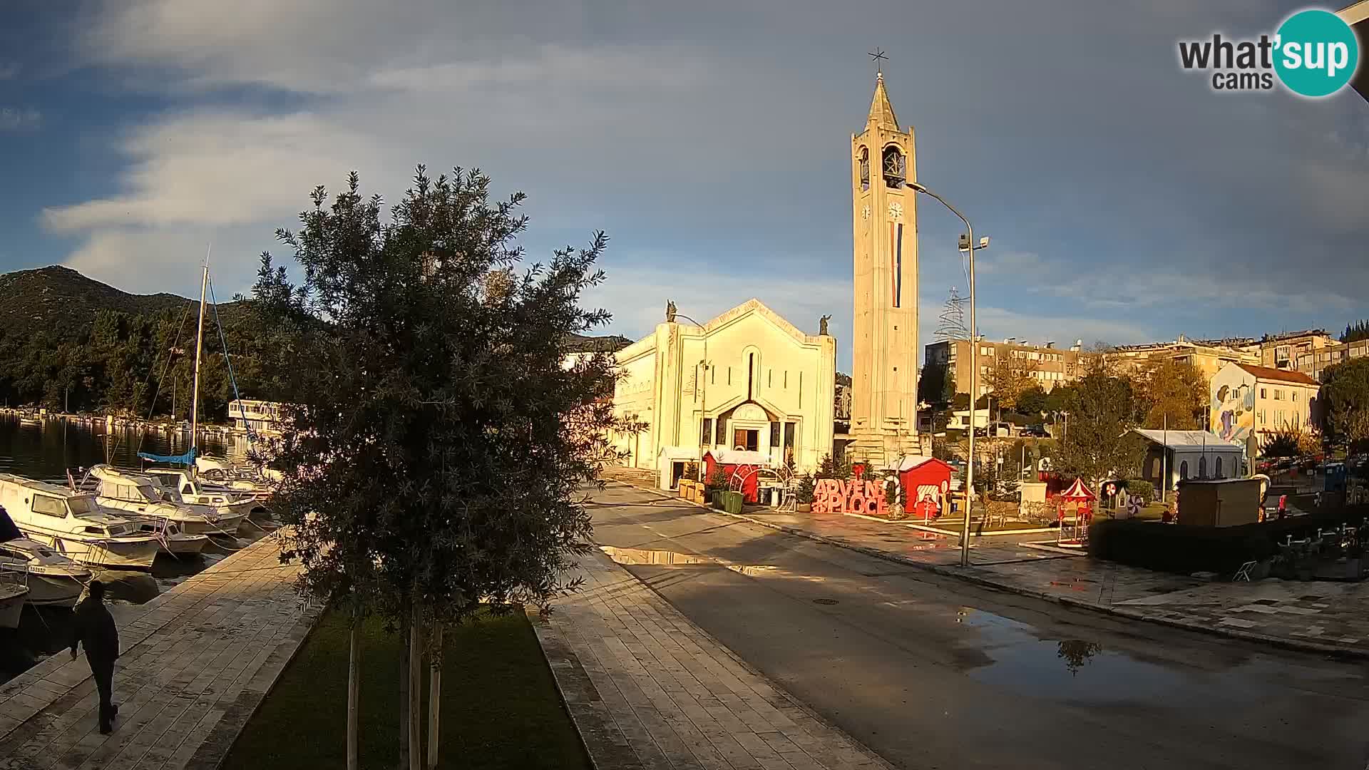 Web kamera Ploče | Očaravajući pogled na Rivu i Katedralu