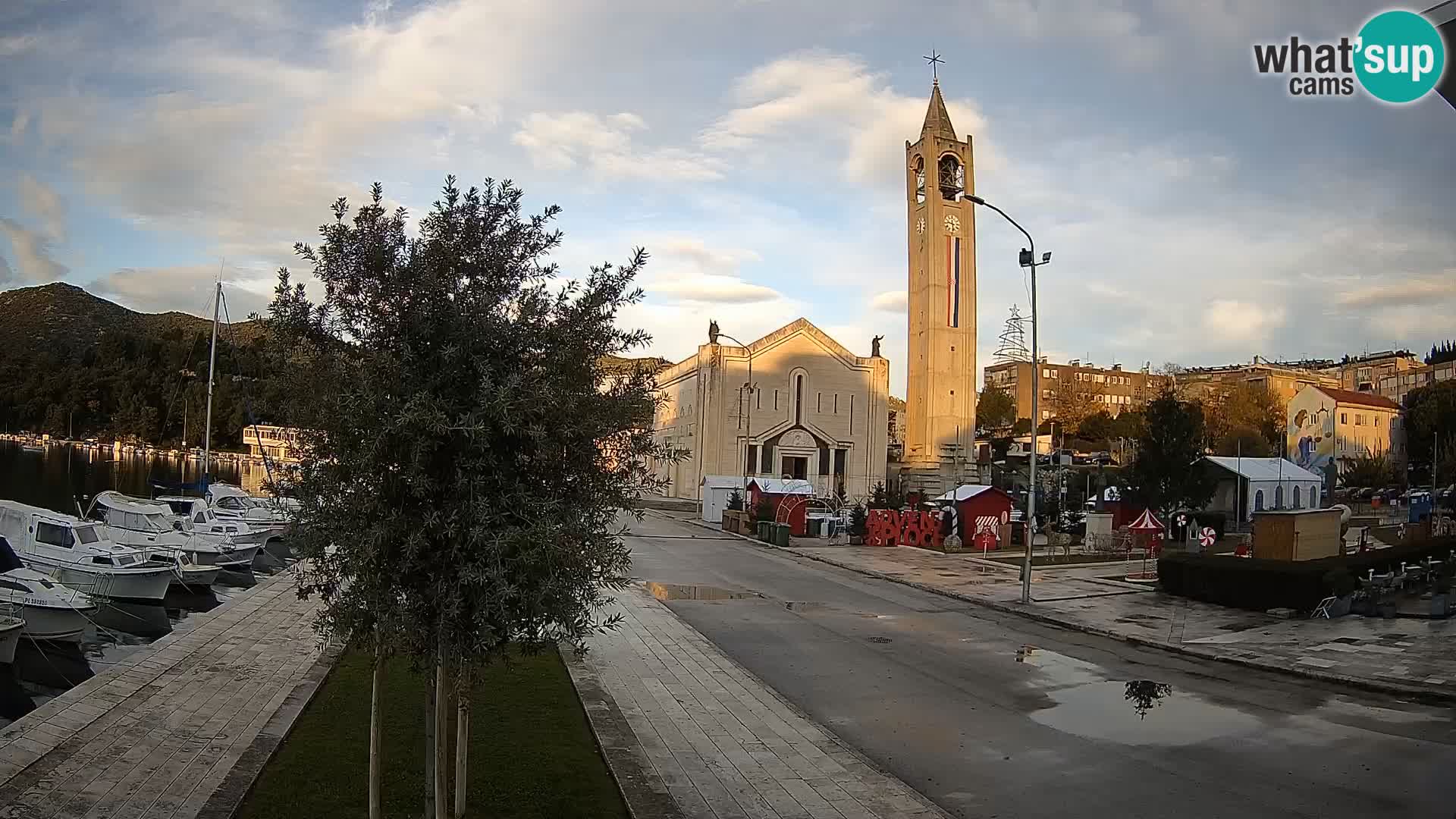Ploče live Webcam | Accattivanti vedute della Riva e della Cattedrale