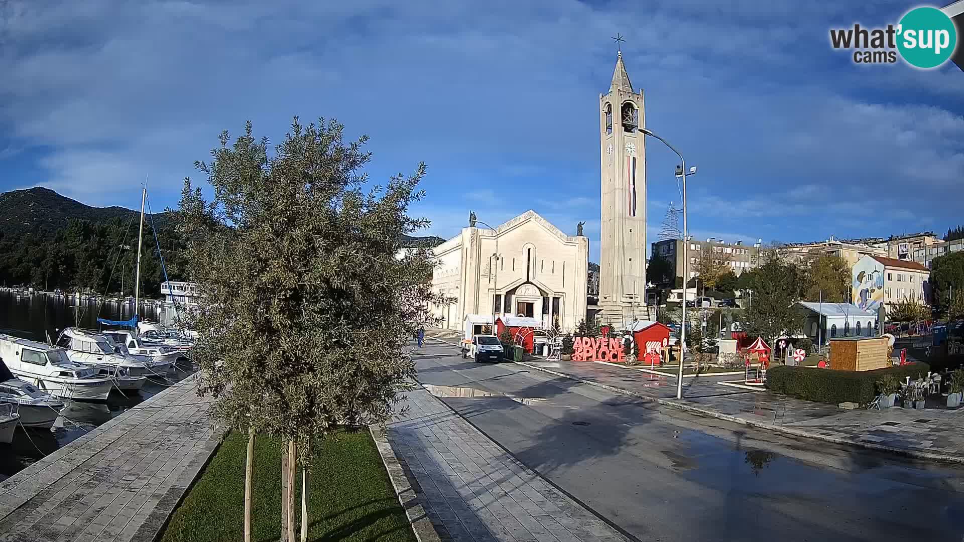 Webcam Ploče | Fesselnde Ausblicke auf Riva und die Kathedrale