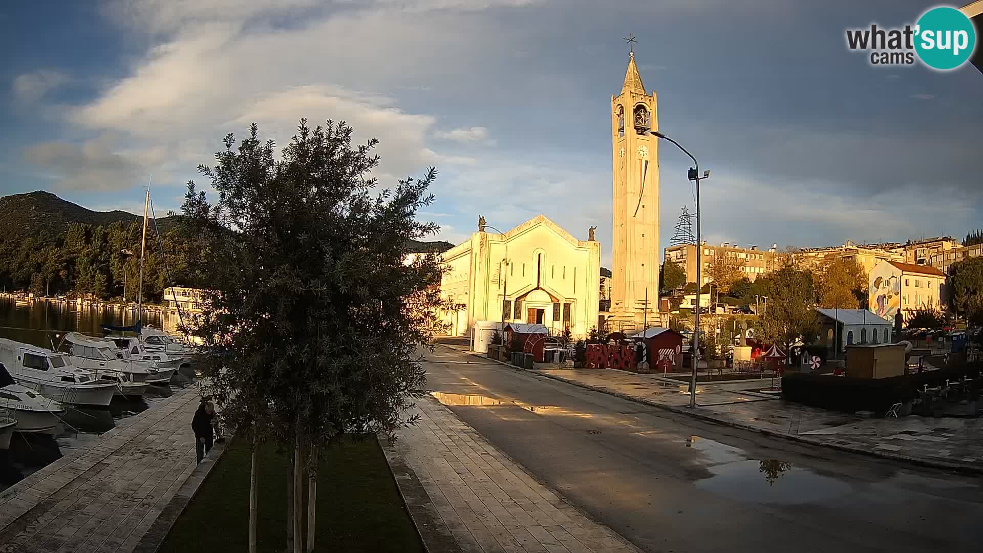 Web kamera Ploče | Očaravajući pogled na Rivu i Katedralu