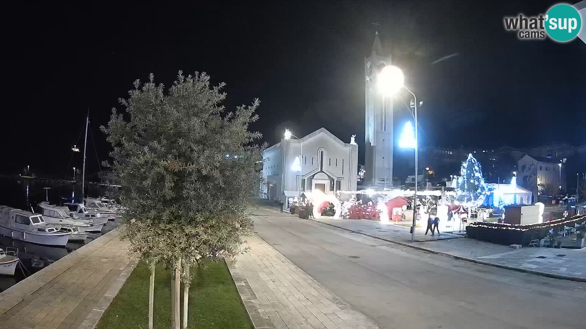 Spletna kamera Ploče | Osupljiv pogled na Rivo in katedralo