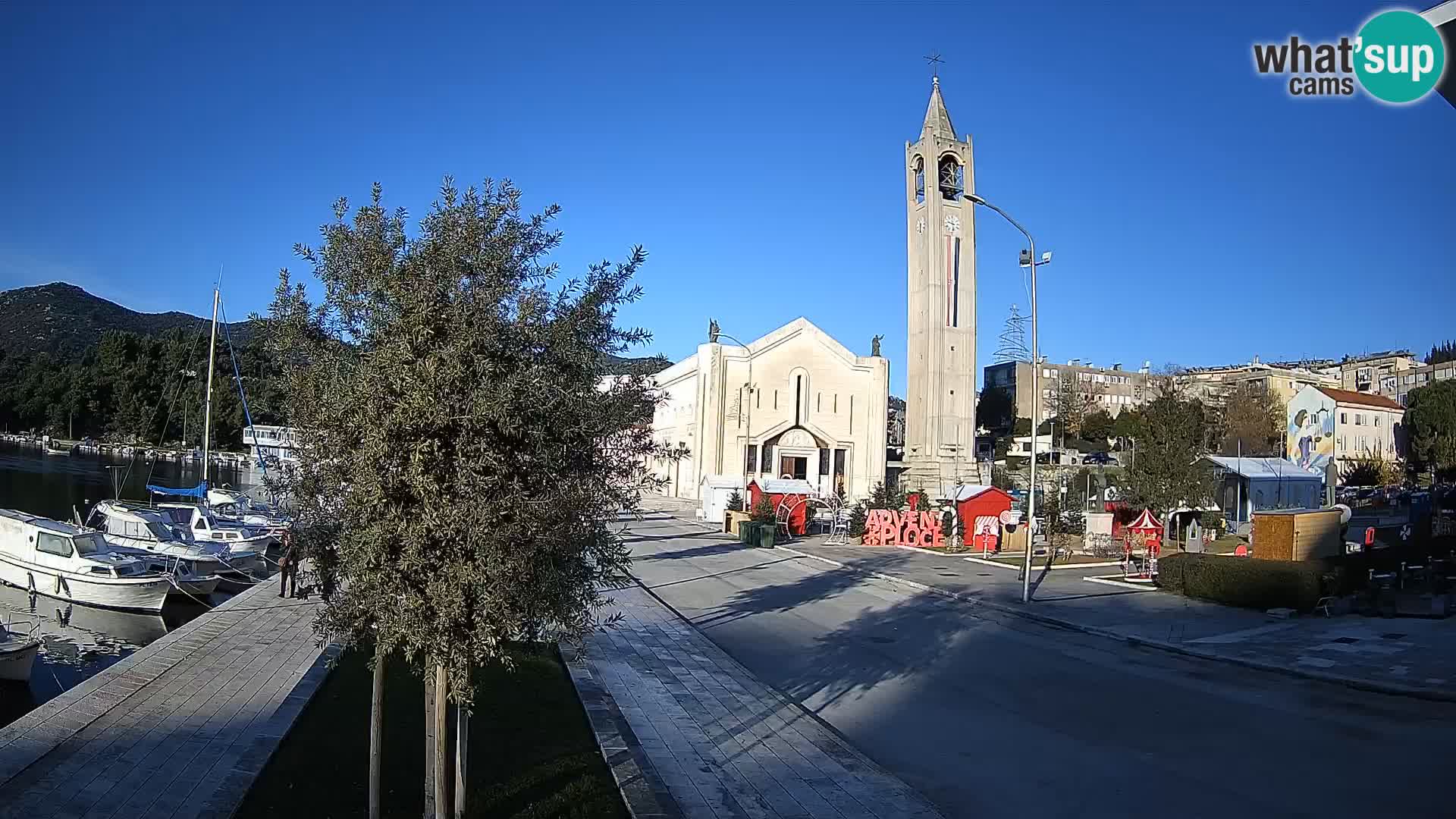 Webcam Ploče | Fesselnde Ausblicke auf Riva und die Kathedrale
