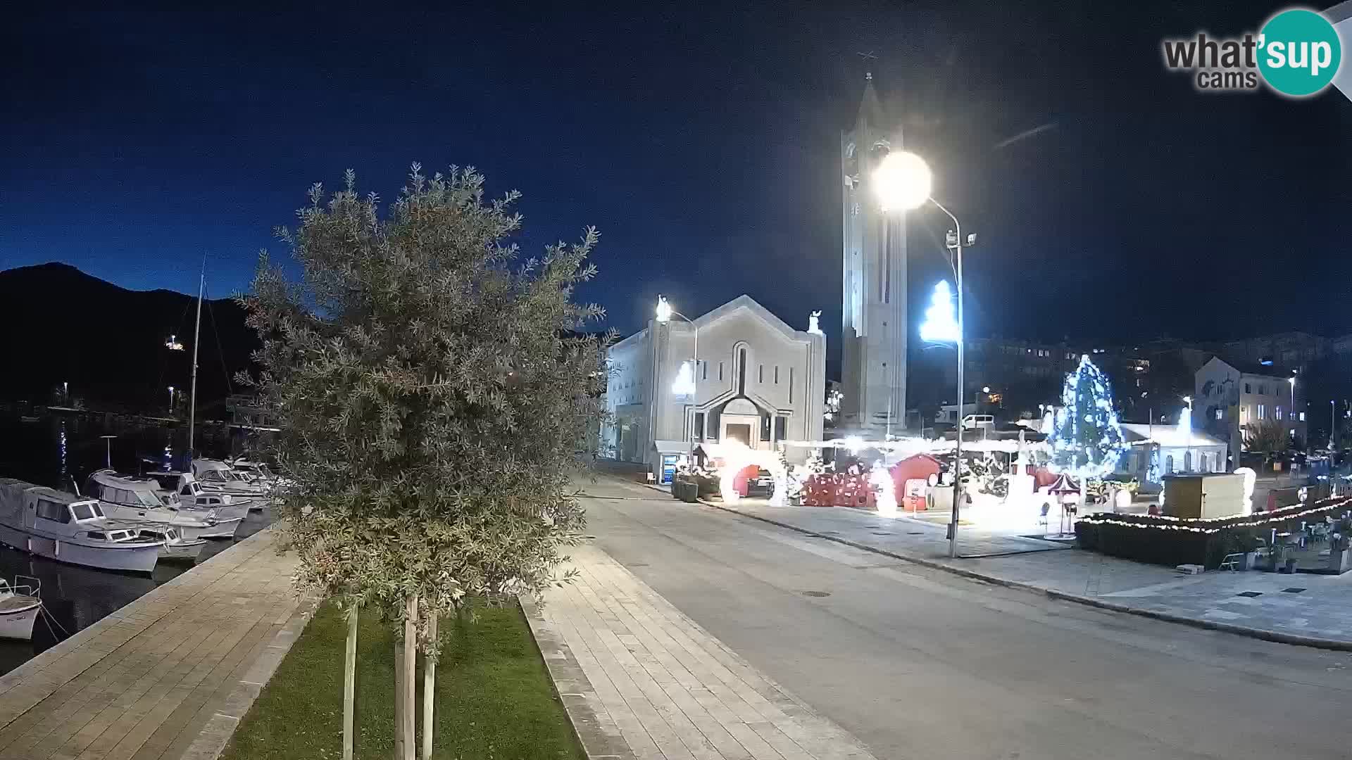 Spletna kamera Ploče | Osupljiv pogled na Rivo in katedralo