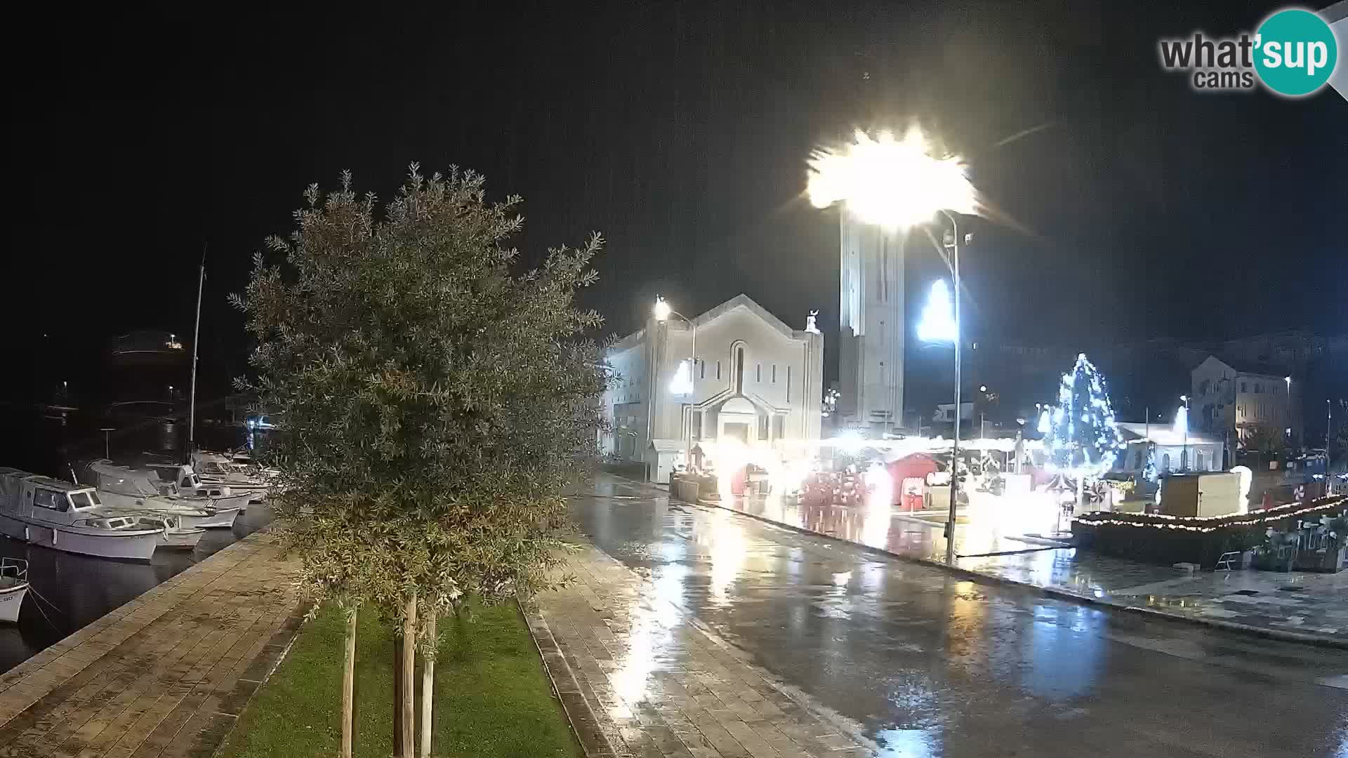 Spletna kamera Ploče | Osupljiv pogled na Rivo in katedralo