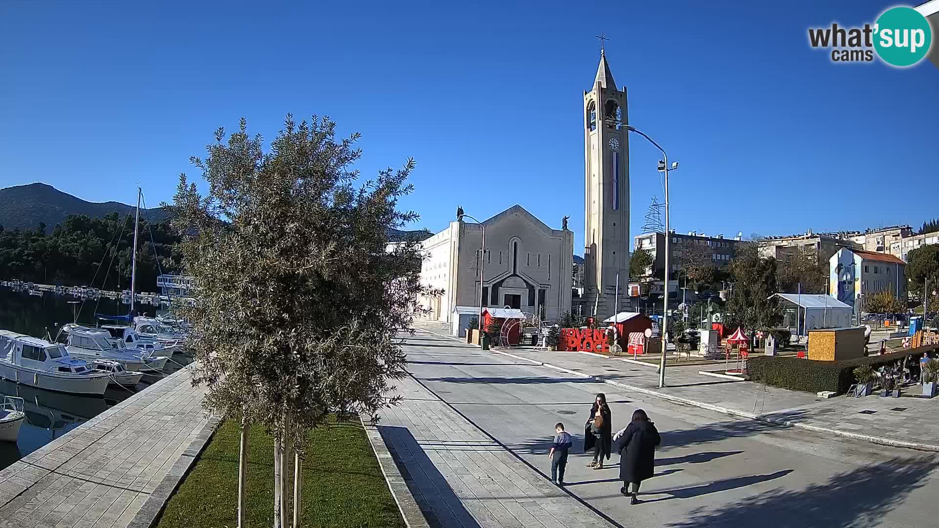 Webcam Ploče | Fesselnde Ausblicke auf Riva und die Kathedrale