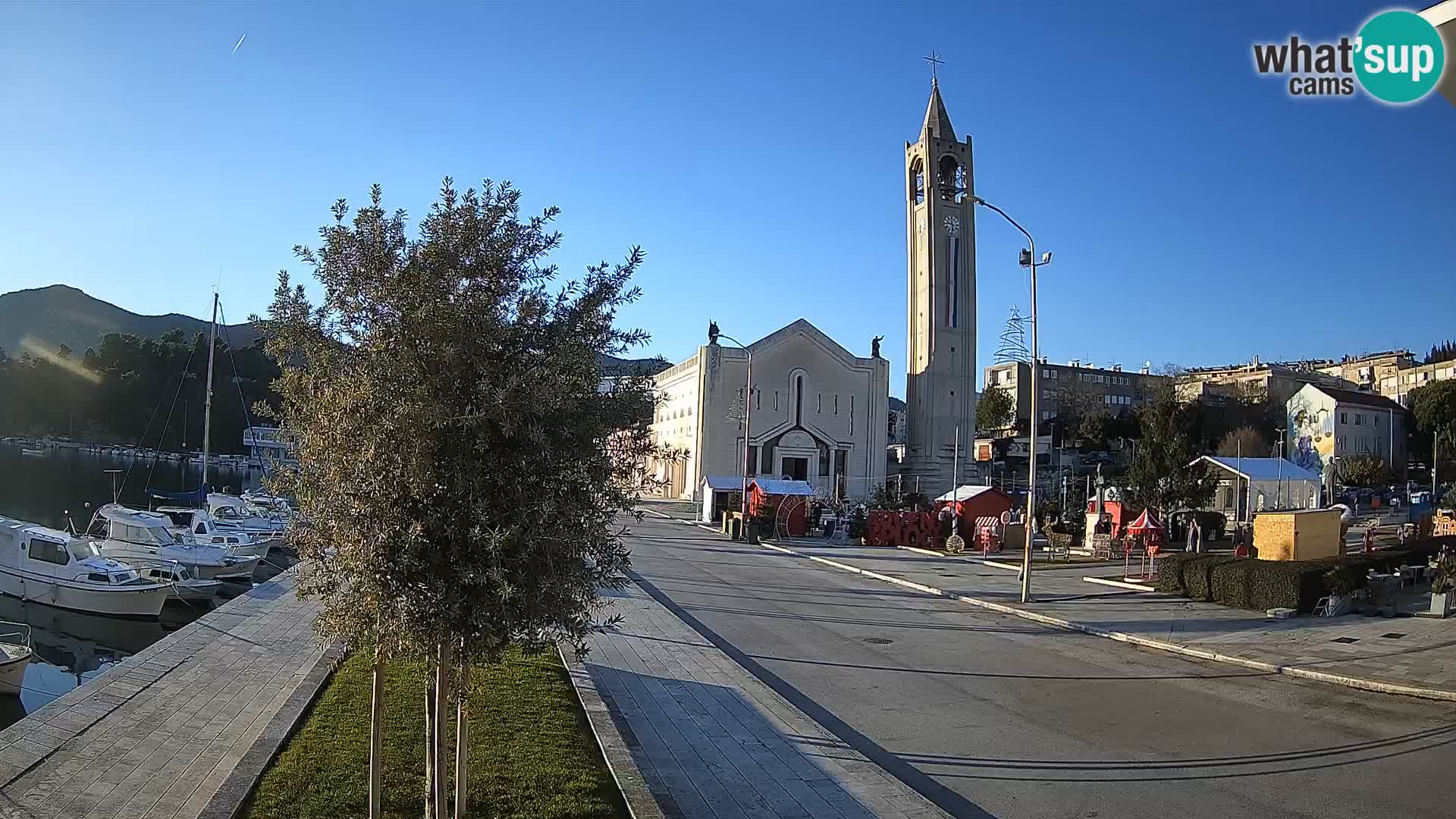 Webcam Ploče | Fesselnde Ausblicke auf Riva und die Kathedrale