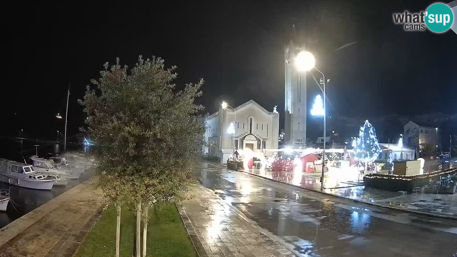 Webcam Ploče | Fesselnde Ausblicke auf Riva und die Kathedrale