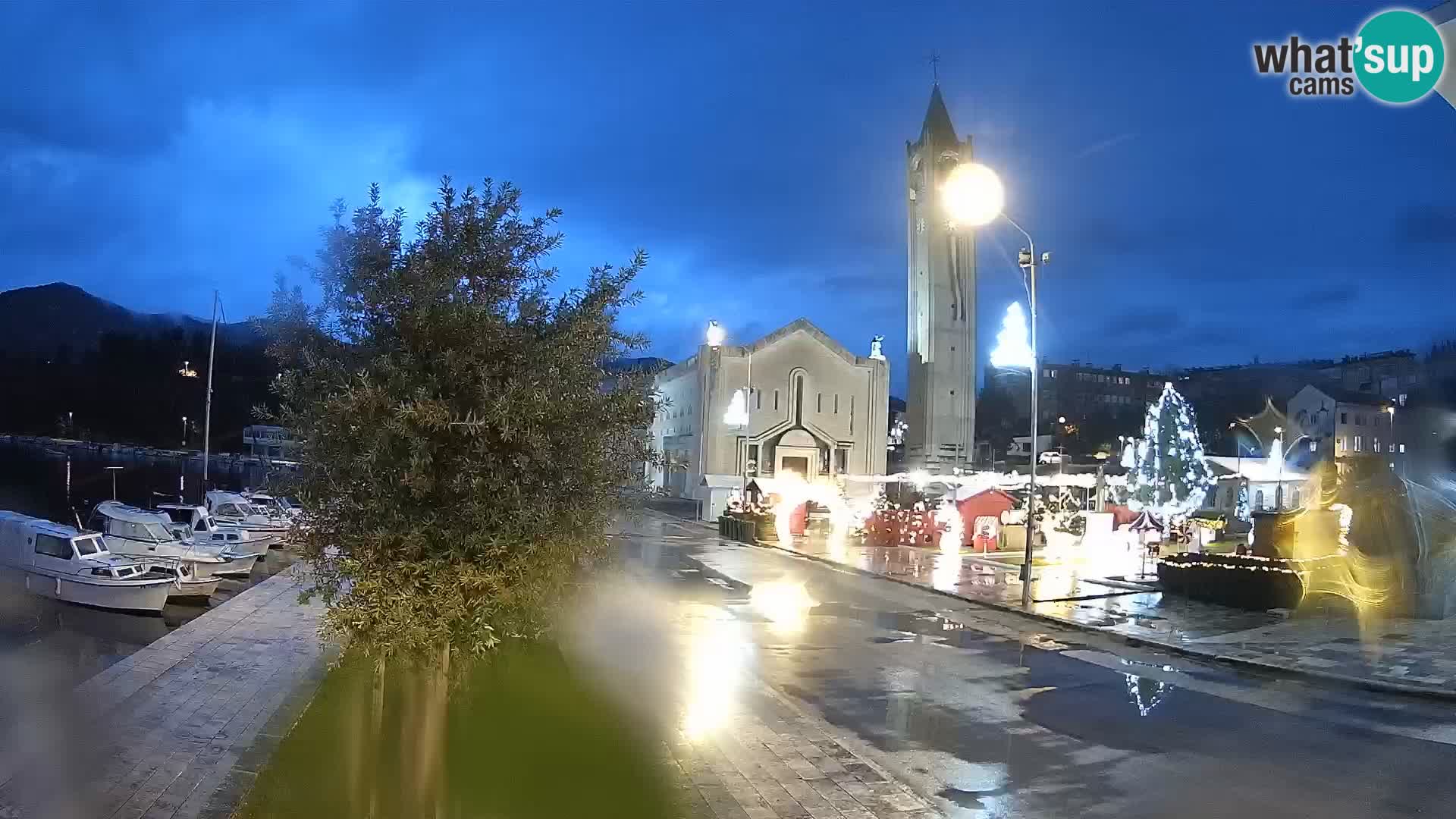 Ploče Cámara web | Vistas cautivadoras de Riva y la Catedral