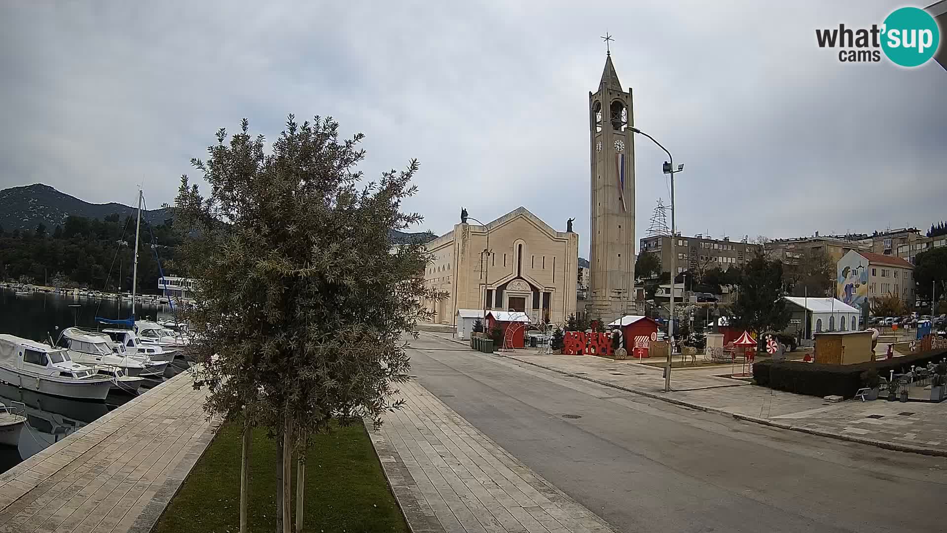 Spletna kamera Ploče | Osupljiv pogled na Rivo in katedralo