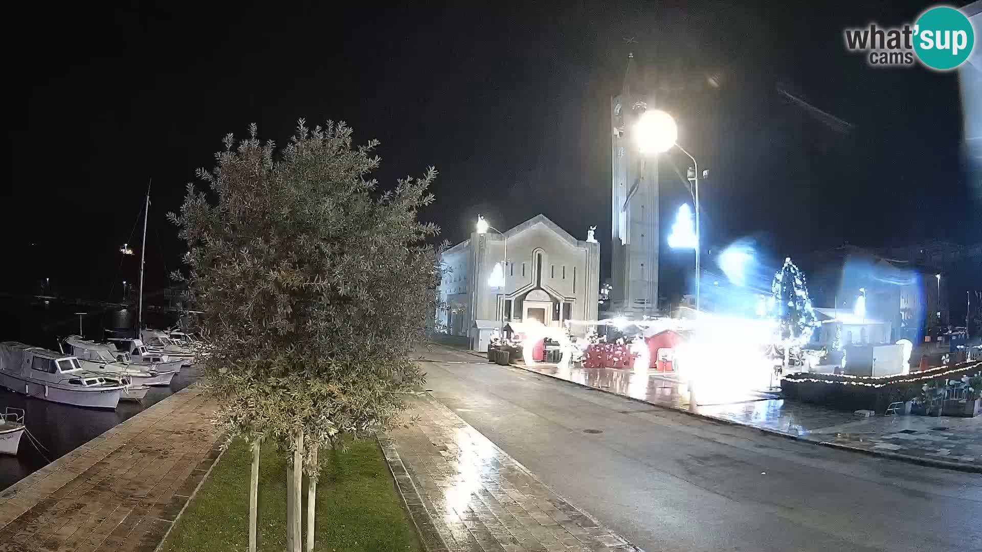 Webcam Ploče | Fesselnde Ausblicke auf Riva und die Kathedrale