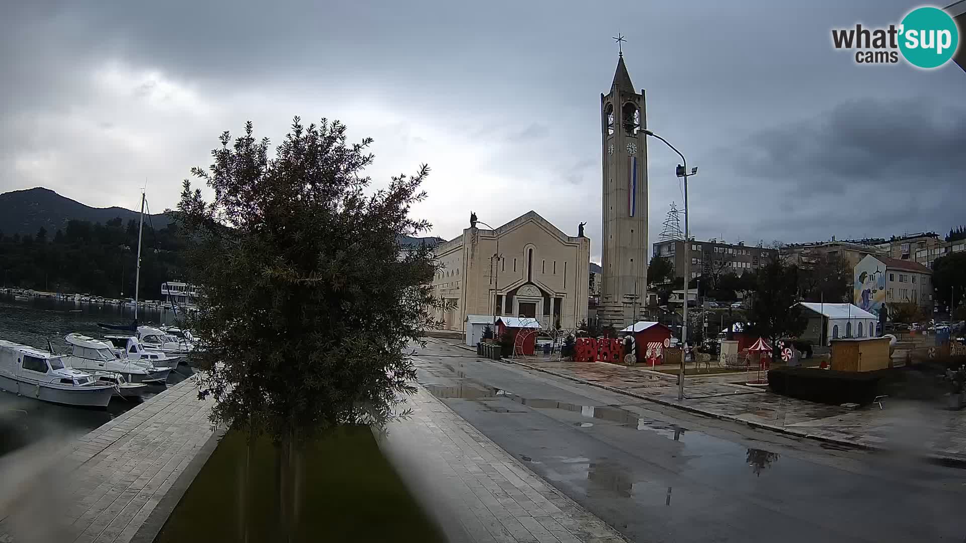 Ploče Cámara web | Vistas cautivadoras de Riva y la Catedral