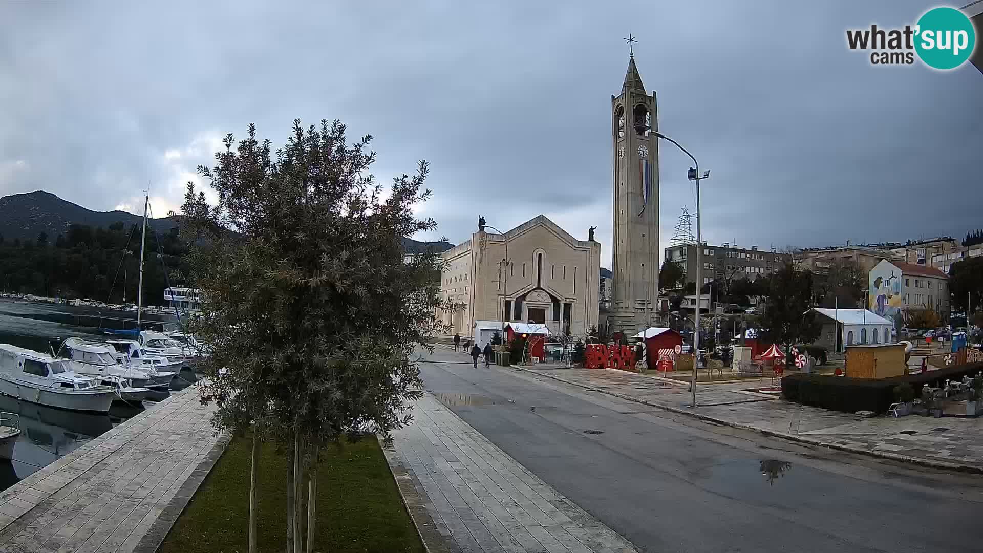 Spletna kamera Ploče | Osupljiv pogled na Rivo in katedralo