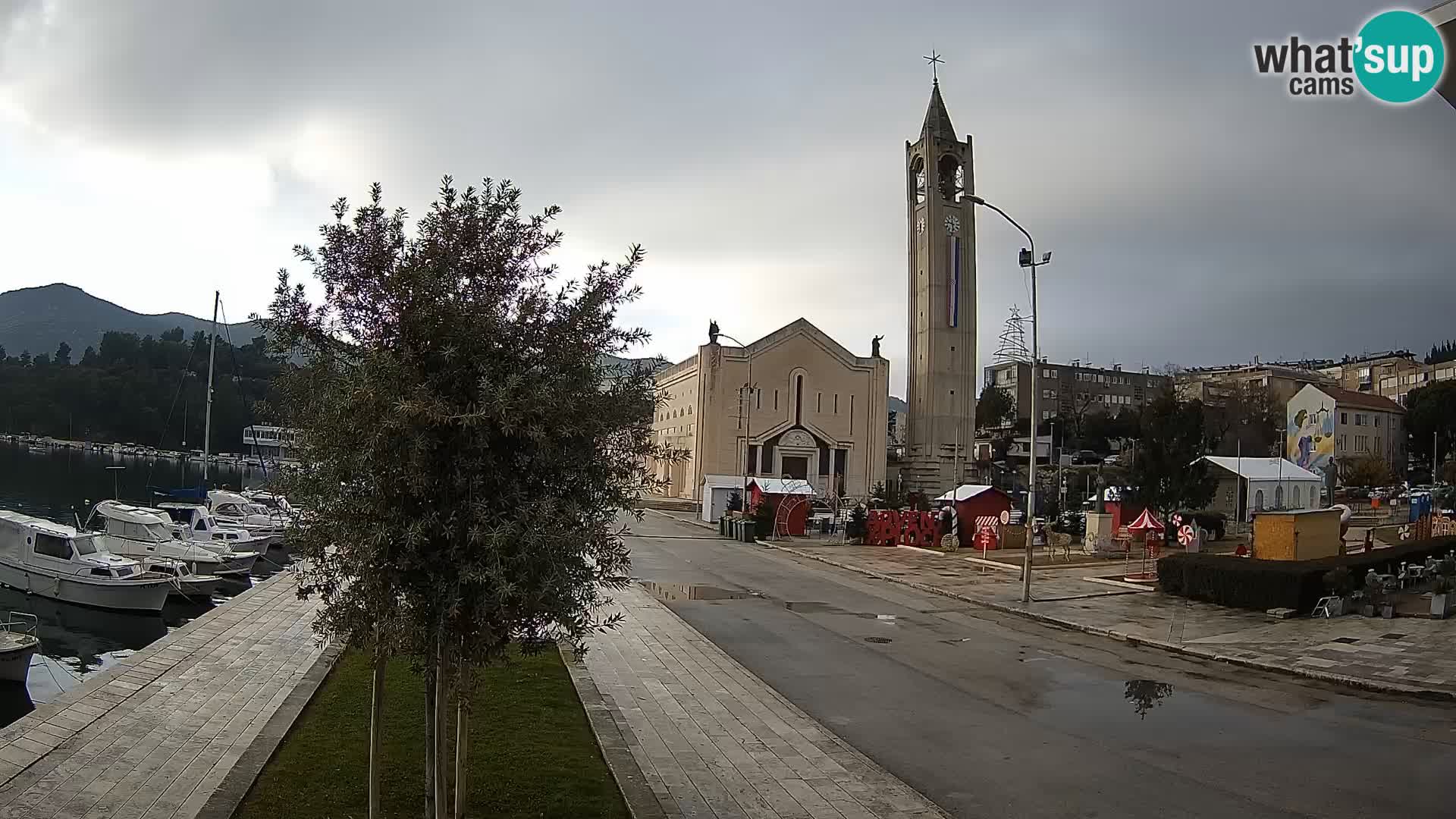 Ploče Cámara web | Vistas cautivadoras de Riva y la Catedral