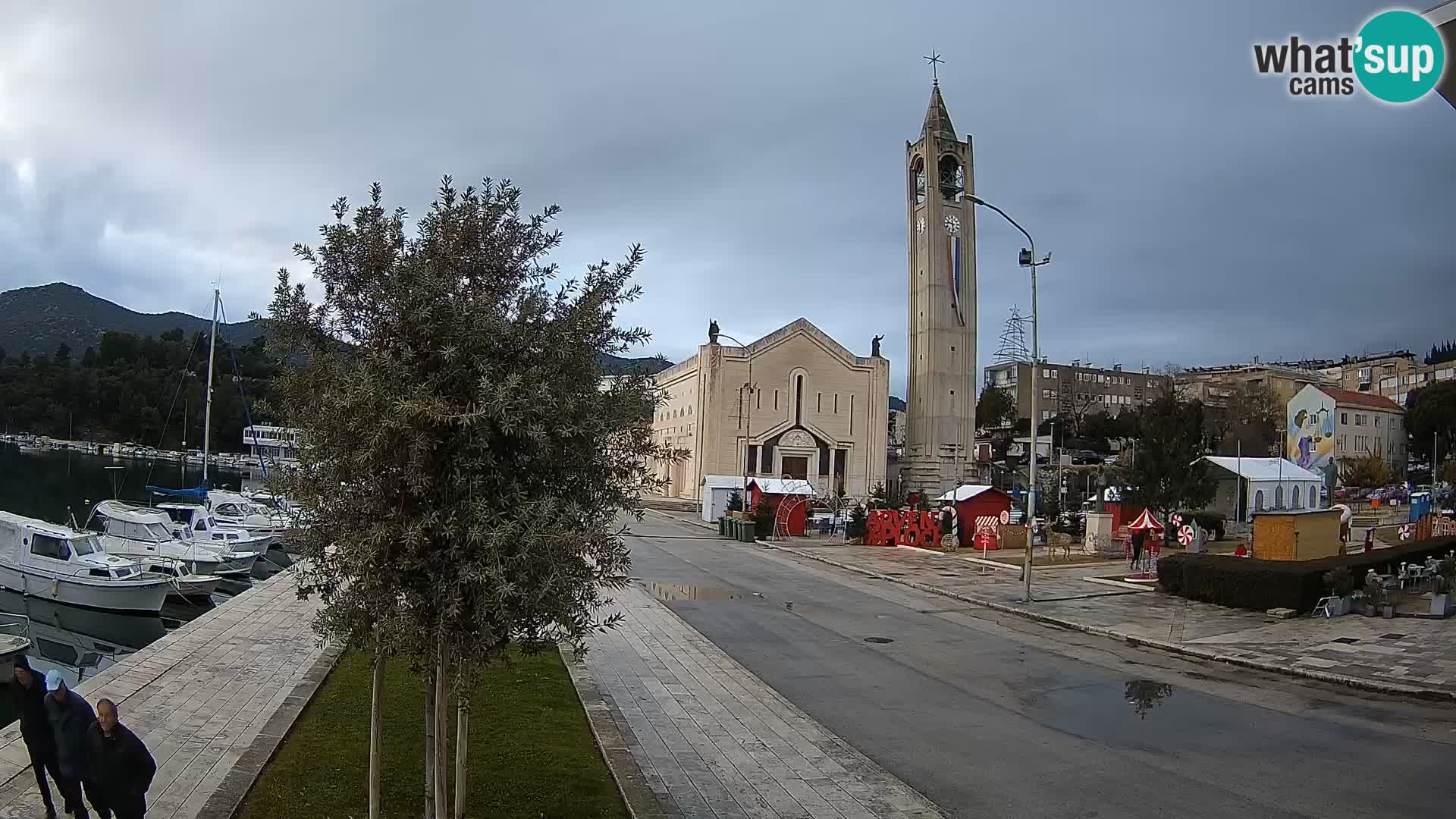 Ploče Cámara web | Vistas cautivadoras de Riva y la Catedral
