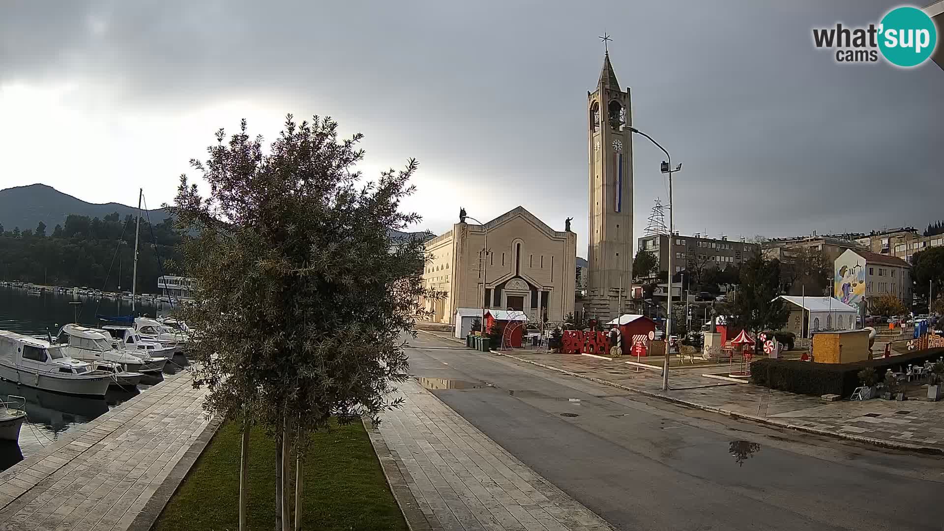 Webcam Ploče | Fesselnde Ausblicke auf Riva und die Kathedrale