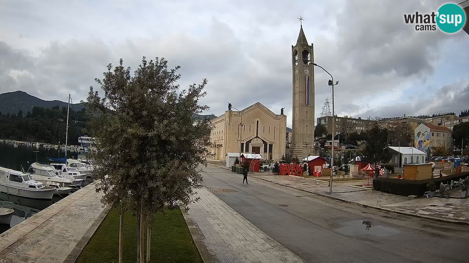 Spletna kamera Ploče | Osupljiv pogled na Rivo in katedralo