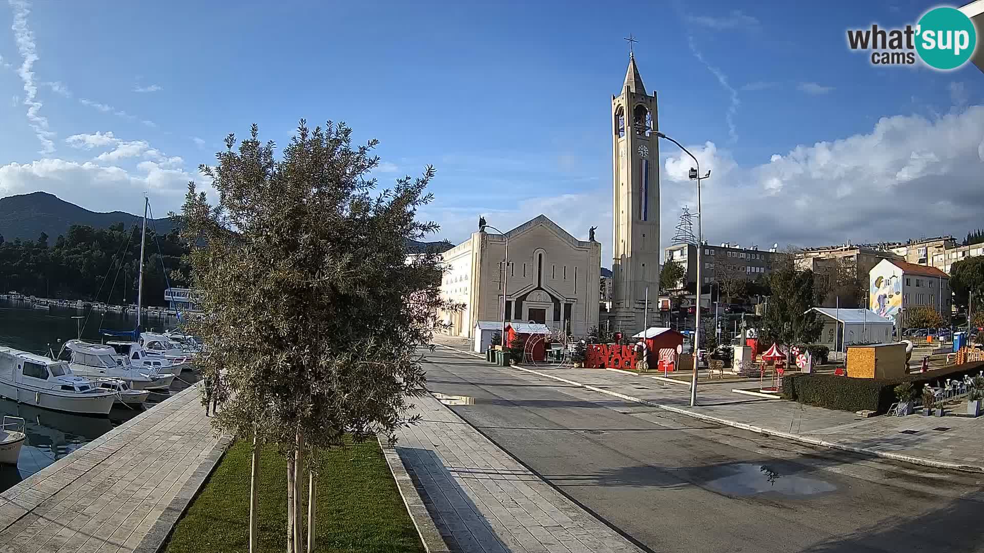 Spletna kamera Ploče | Osupljiv pogled na Rivo in katedralo