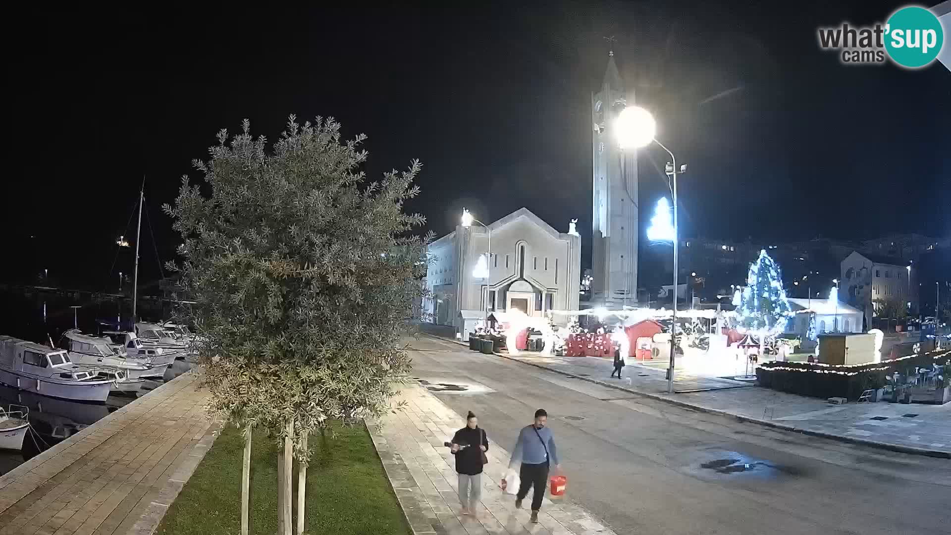 Spletna kamera Ploče | Osupljiv pogled na Rivo in katedralo