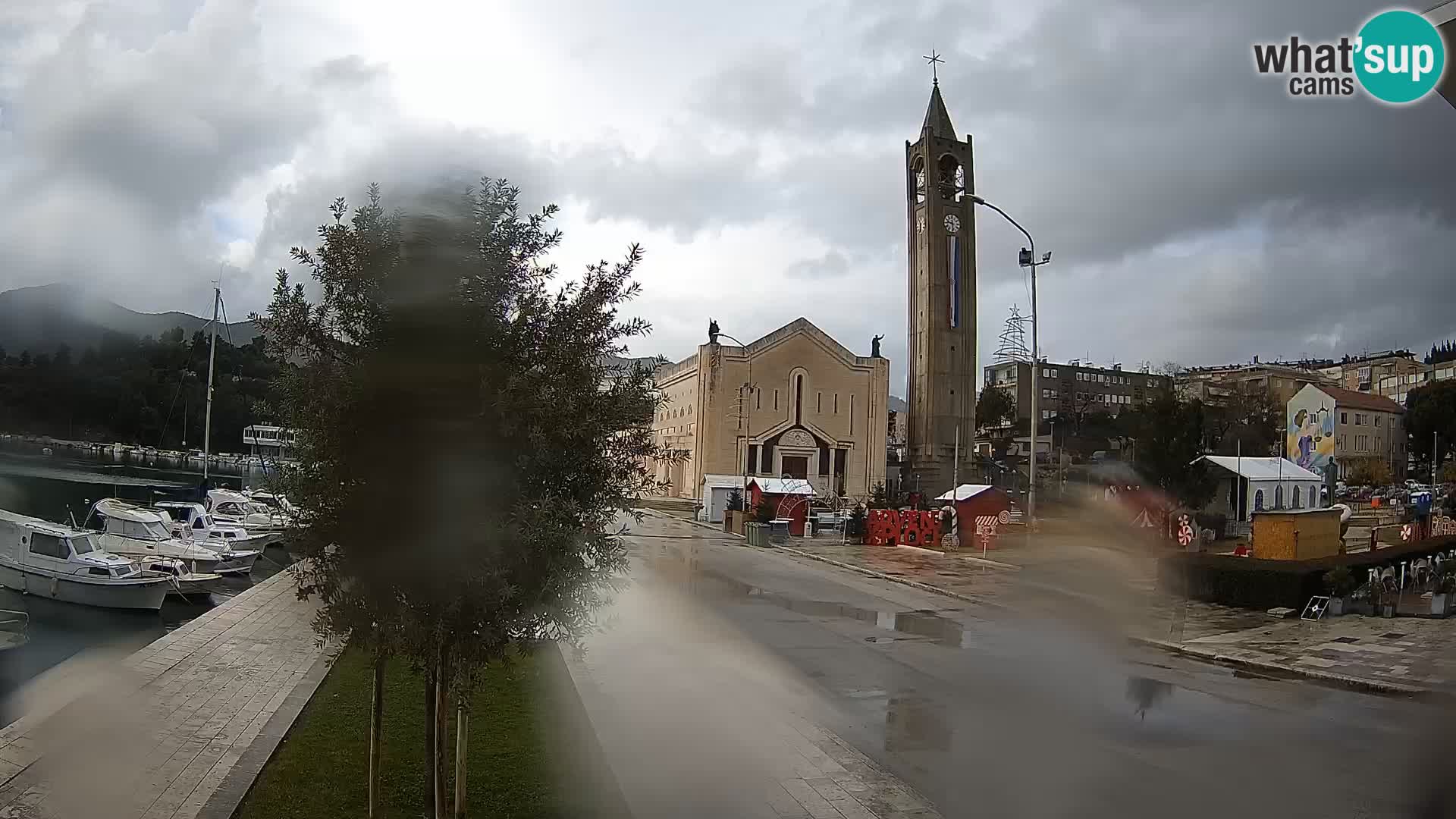 Ploče Cámara web | Vistas cautivadoras de Riva y la Catedral