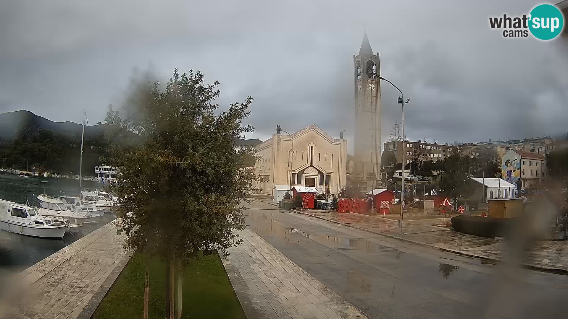 Ploče Cámara web | Vistas cautivadoras de Riva y la Catedral