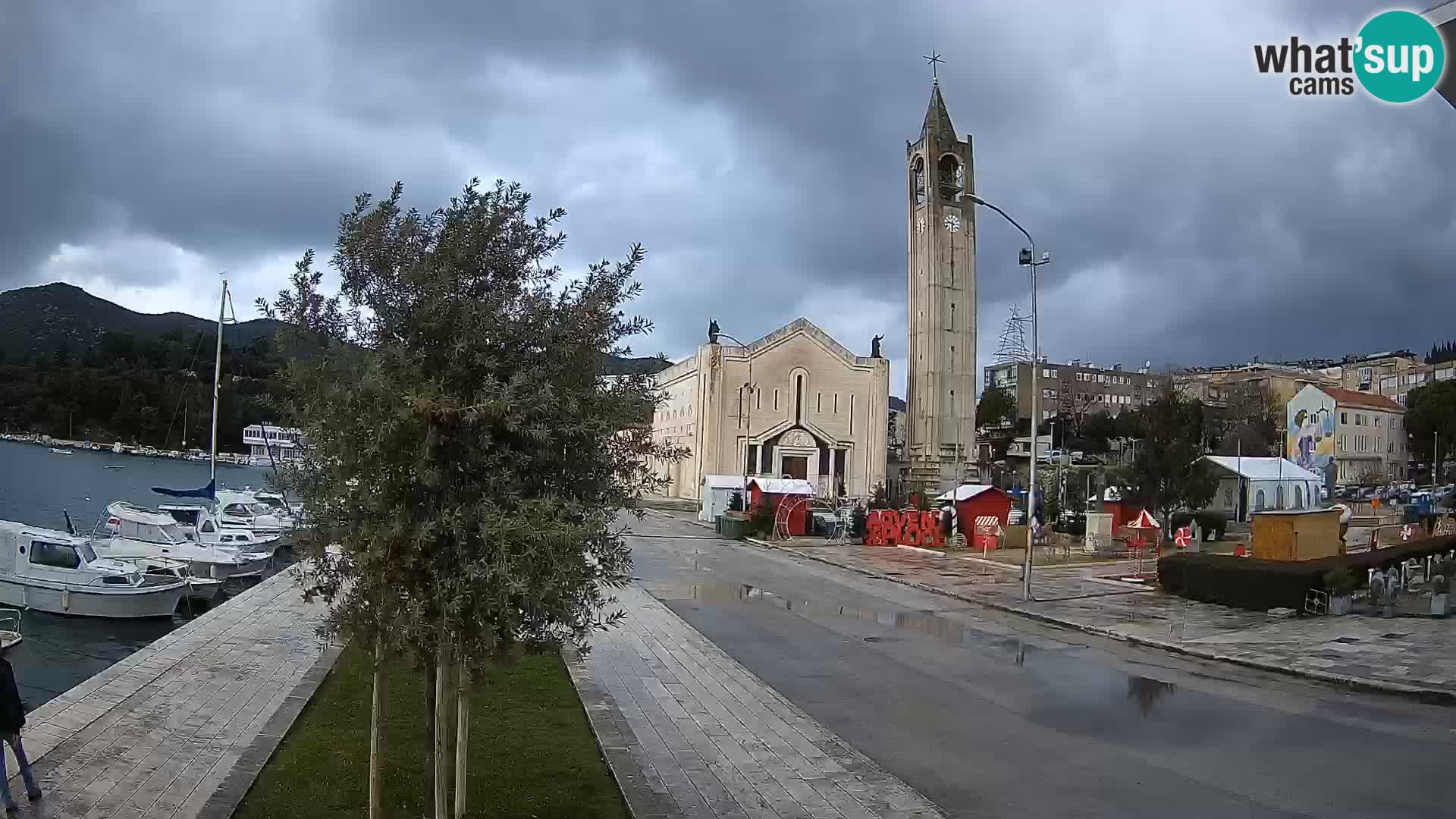 Webcam Ploče | Fesselnde Ausblicke auf Riva und die Kathedrale