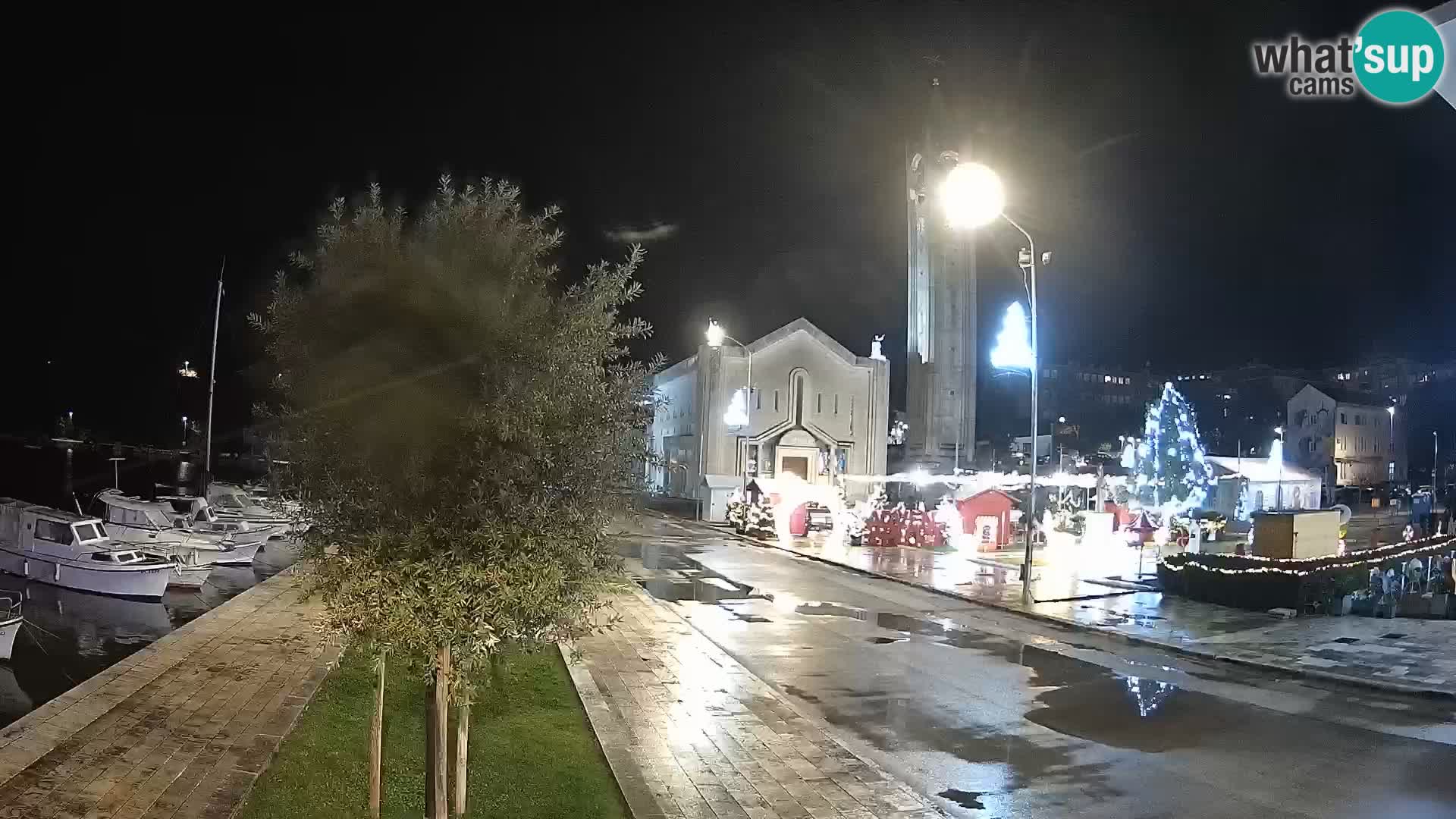 Spletna kamera Ploče | Osupljiv pogled na Rivo in katedralo