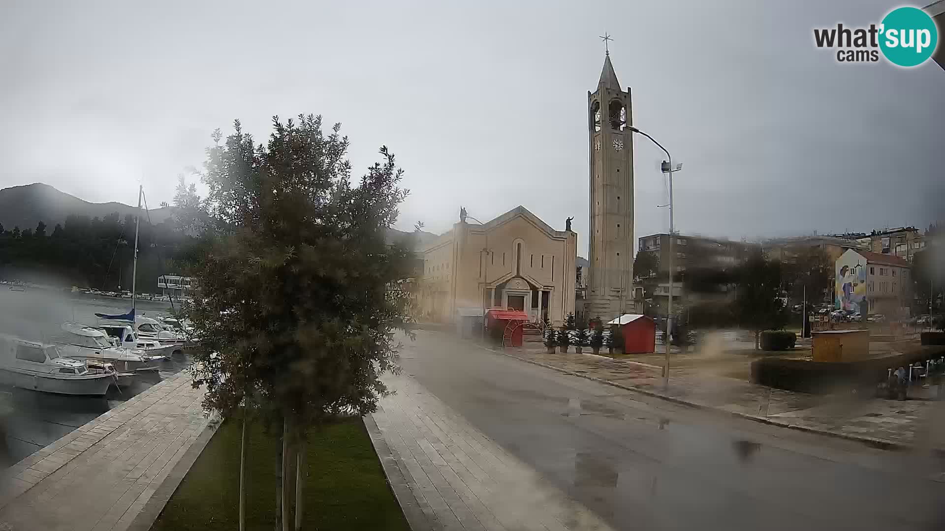 Webcam Ploče | Fesselnde Ausblicke auf Riva und die Kathedrale