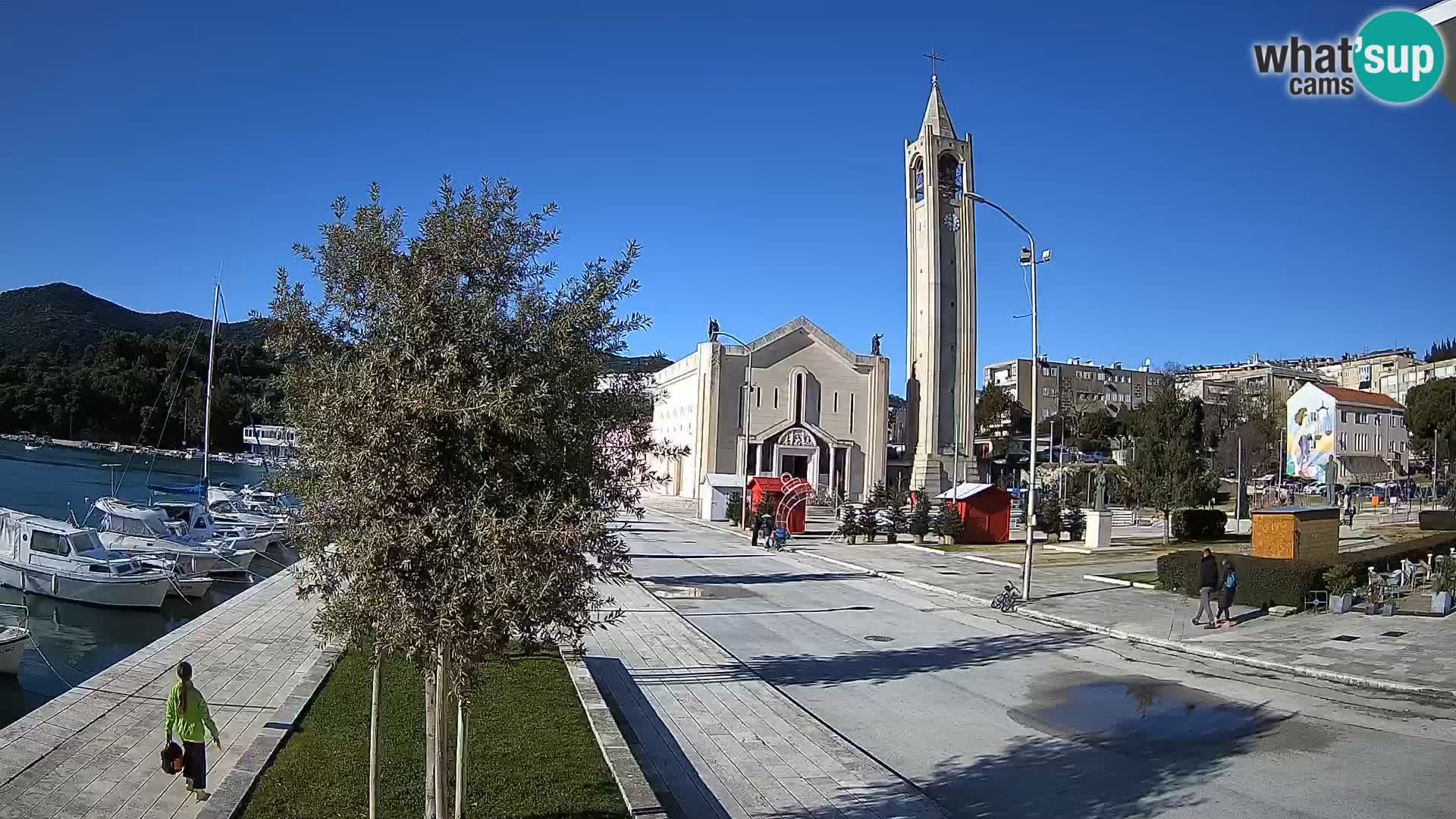 Spletna kamera Ploče | Osupljiv pogled na Rivo in katedralo