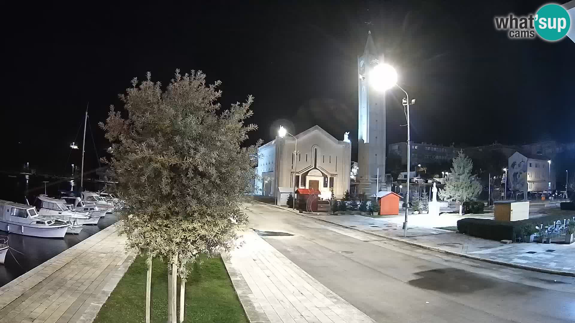 Spletna kamera Ploče | Osupljiv pogled na Rivo in katedralo