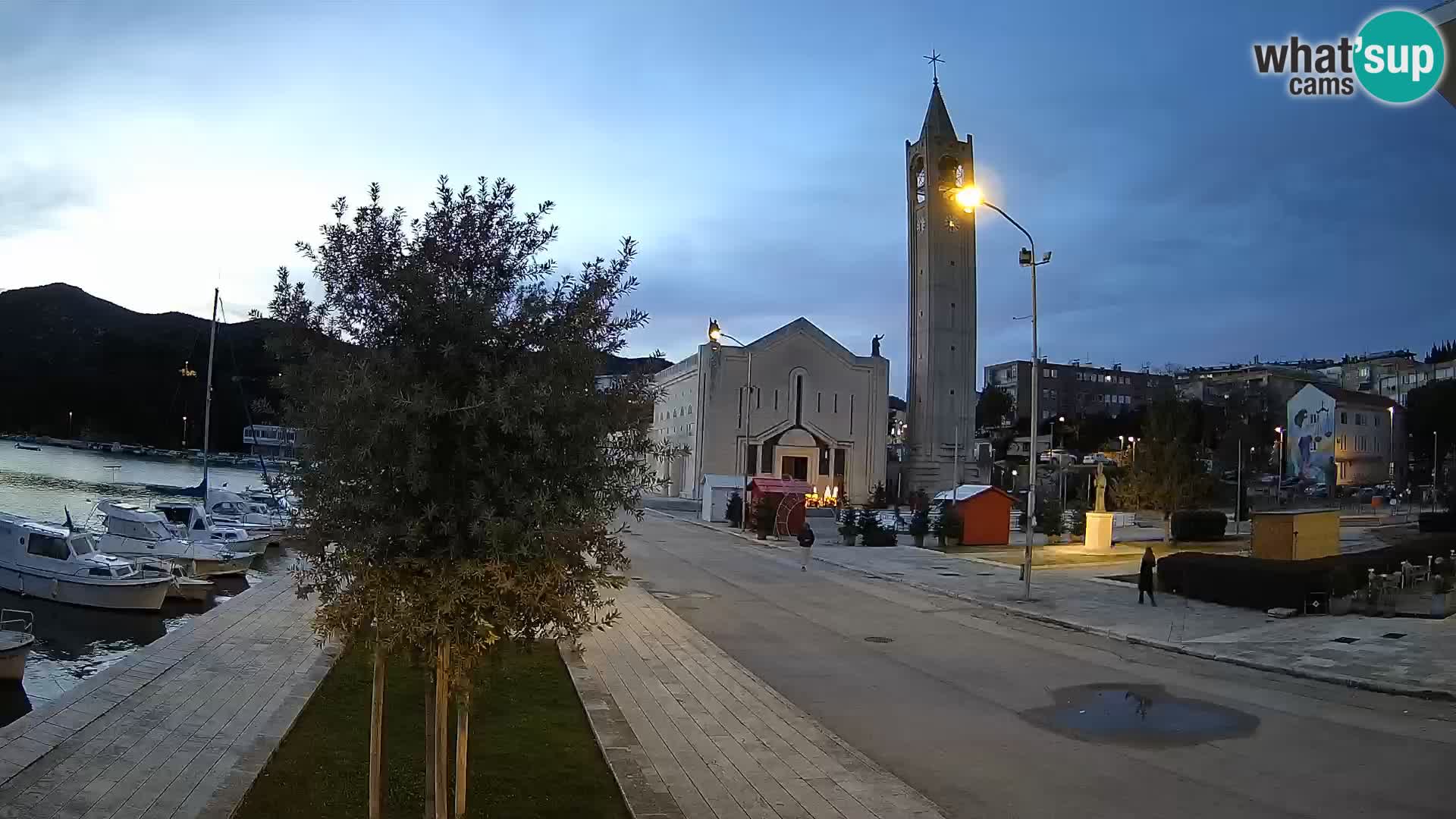 Webcam Ploče | Fesselnde Ausblicke auf Riva und die Kathedrale