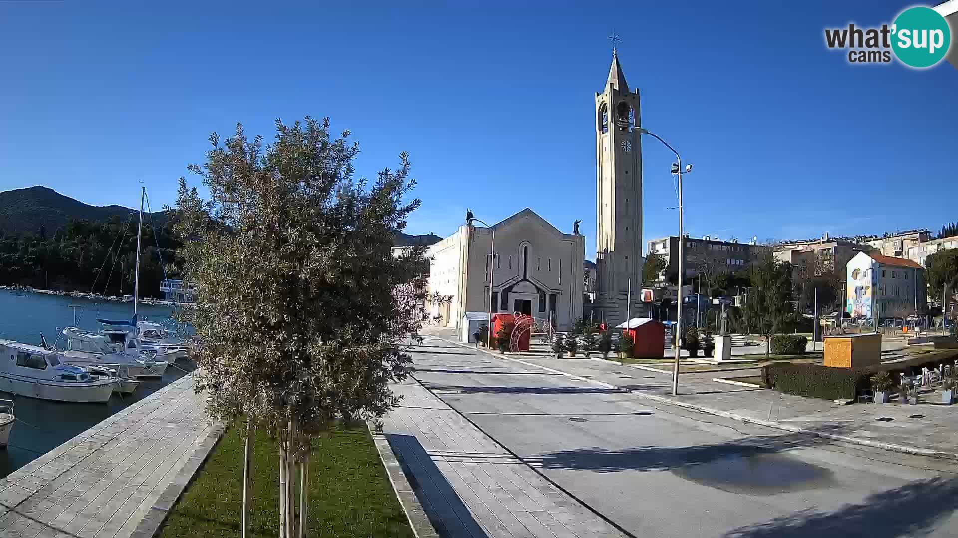 Spletna kamera Ploče | Osupljiv pogled na Rivo in katedralo