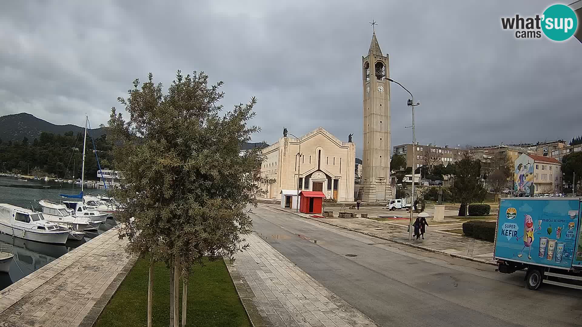 Webcam Ploče | Fesselnde Ausblicke auf Riva und die Kathedrale