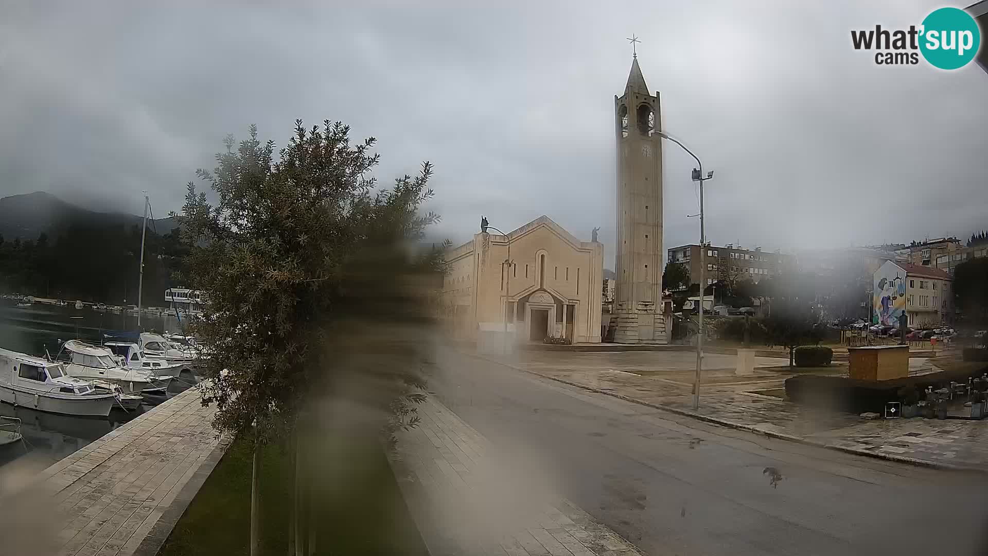 Webcam Ploče | Fesselnde Ausblicke auf Riva und die Kathedrale