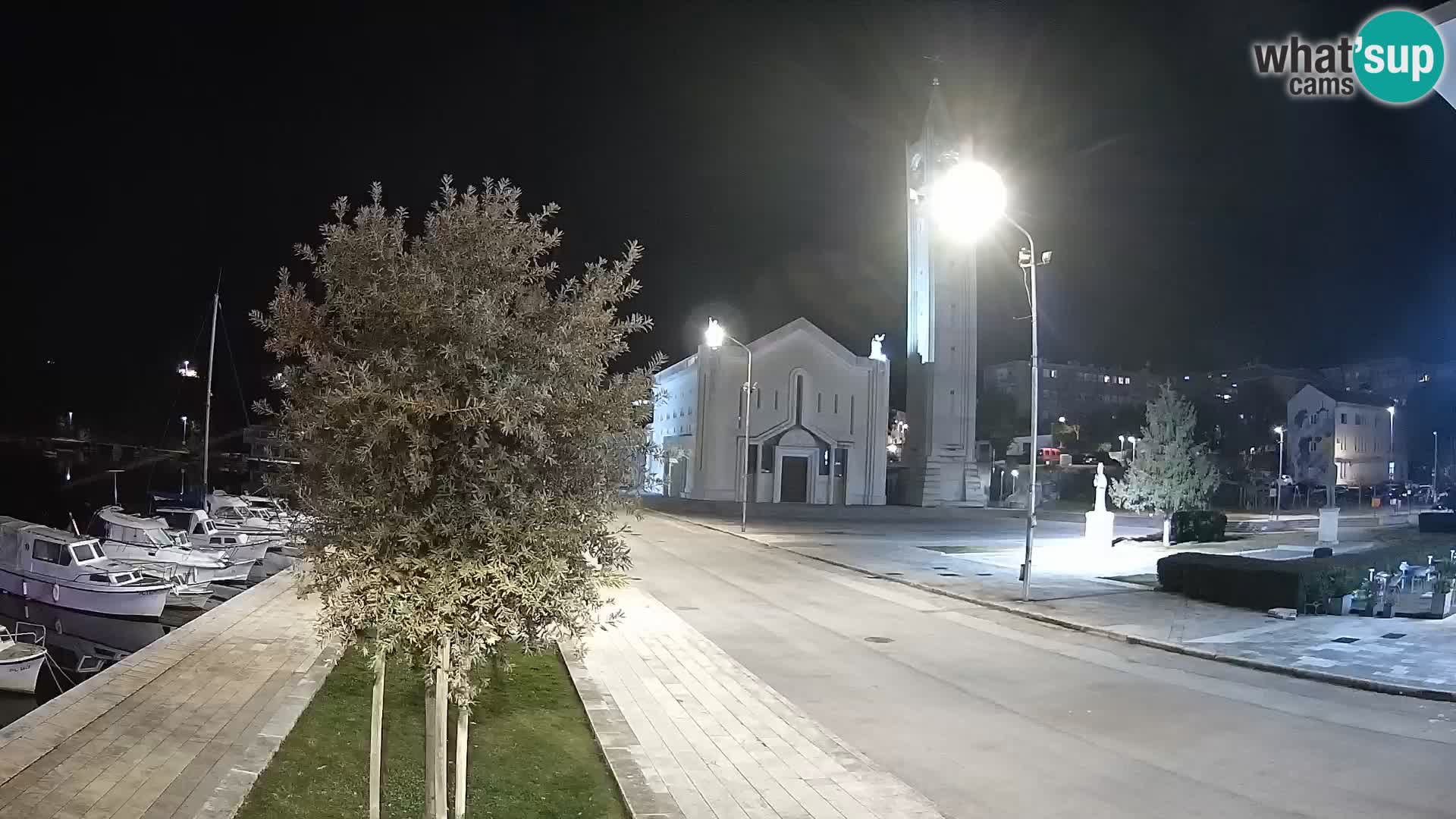 Webcam Ploče | Fesselnde Ausblicke auf Riva und die Kathedrale