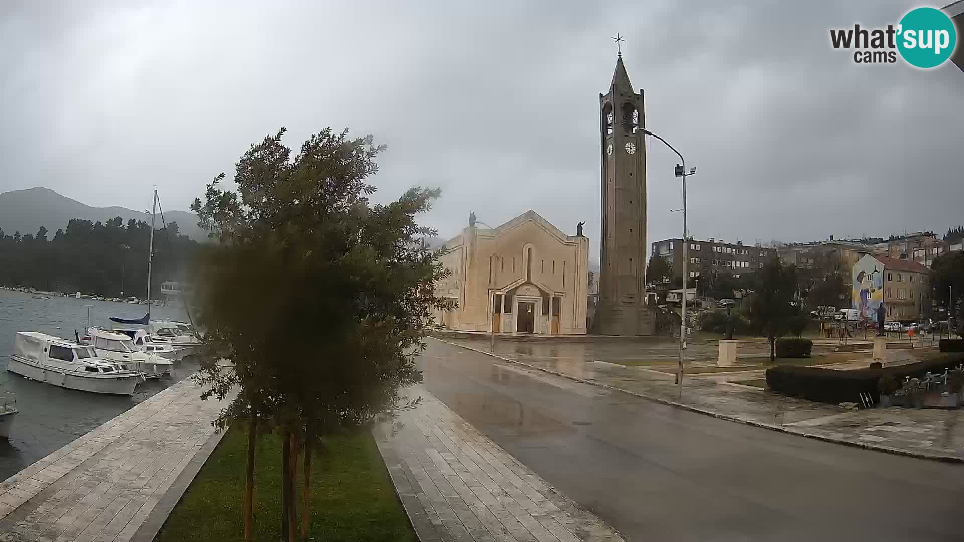 Webcam Ploče | Fesselnde Ausblicke auf Riva und die Kathedrale