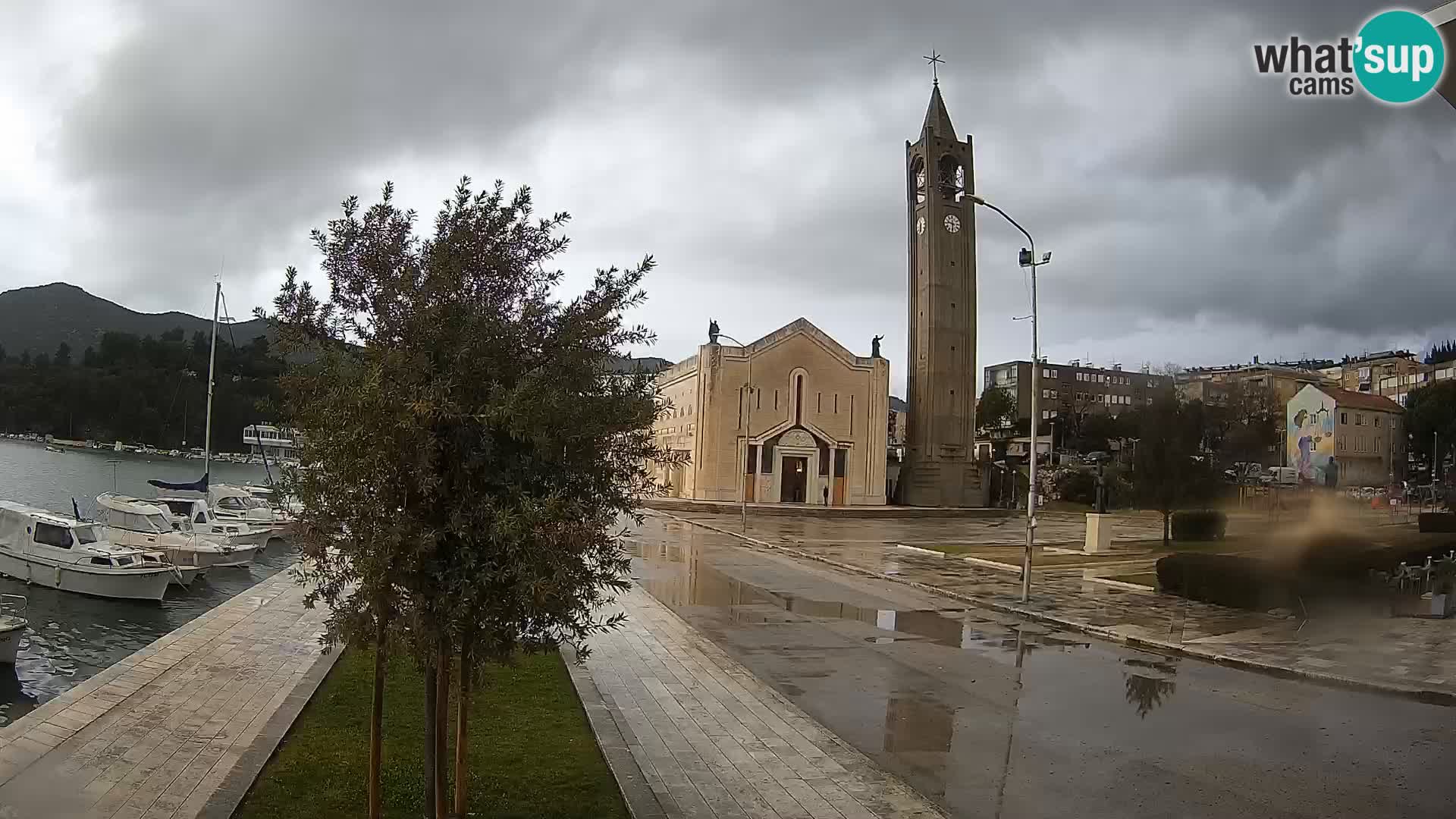 Webcam Ploče | Fesselnde Ausblicke auf Riva und die Kathedrale