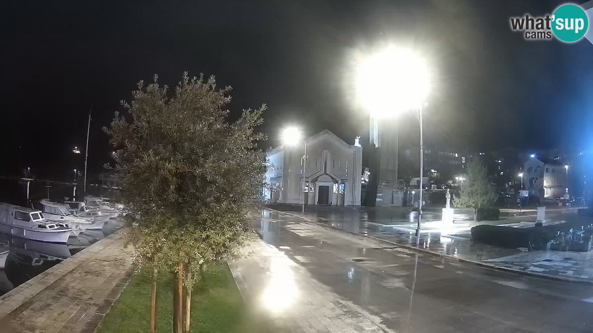 Spletna kamera Ploče | Osupljiv pogled na Rivo in katedralo