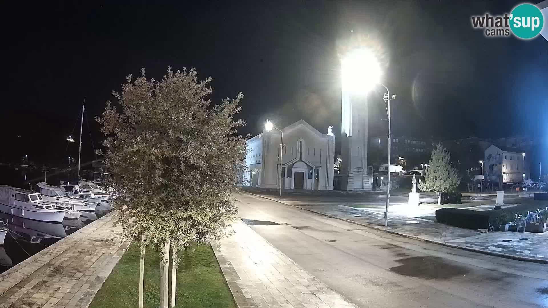 Spletna kamera Ploče | Osupljiv pogled na Rivo in katedralo