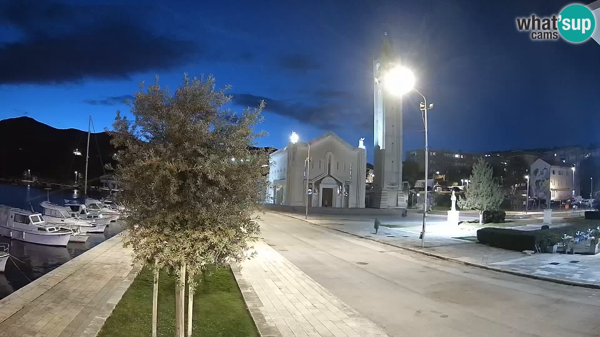 Spletna kamera Ploče | Osupljiv pogled na Rivo in katedralo