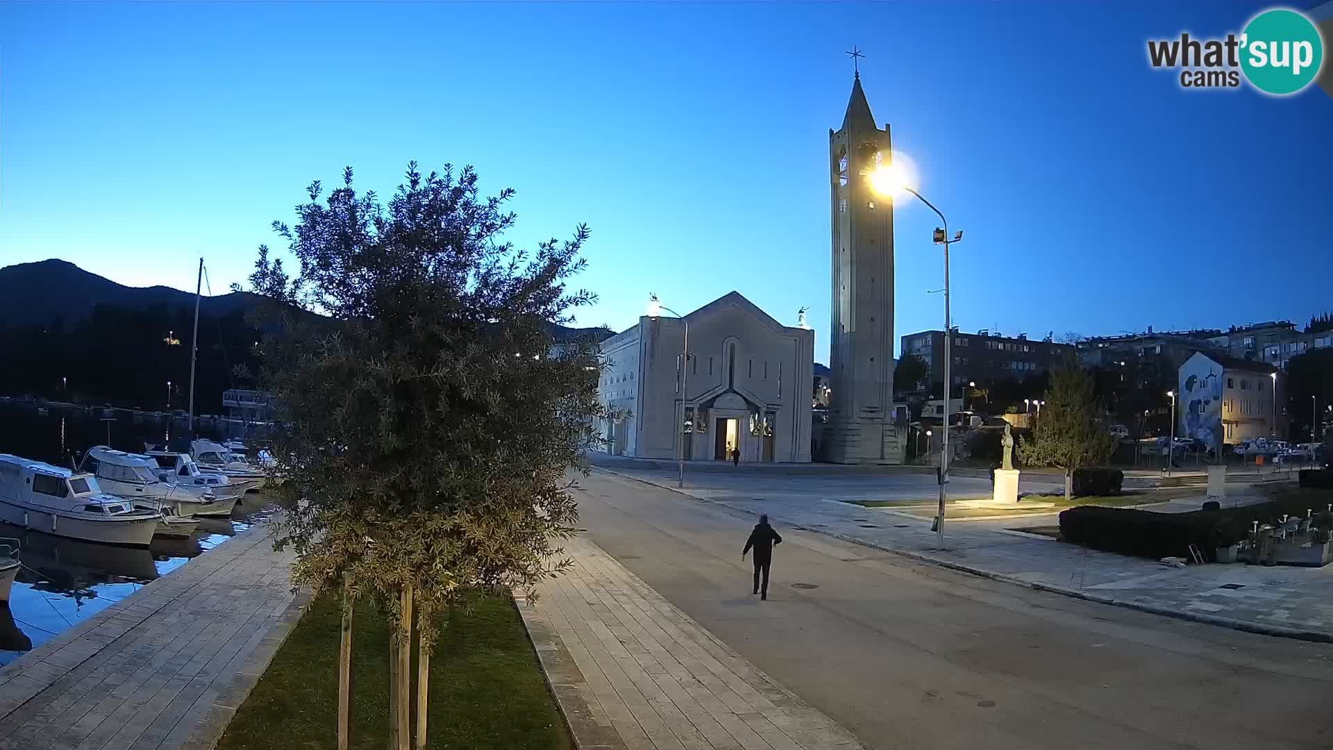 Webcam Ploče | Fesselnde Ausblicke auf Riva und die Kathedrale