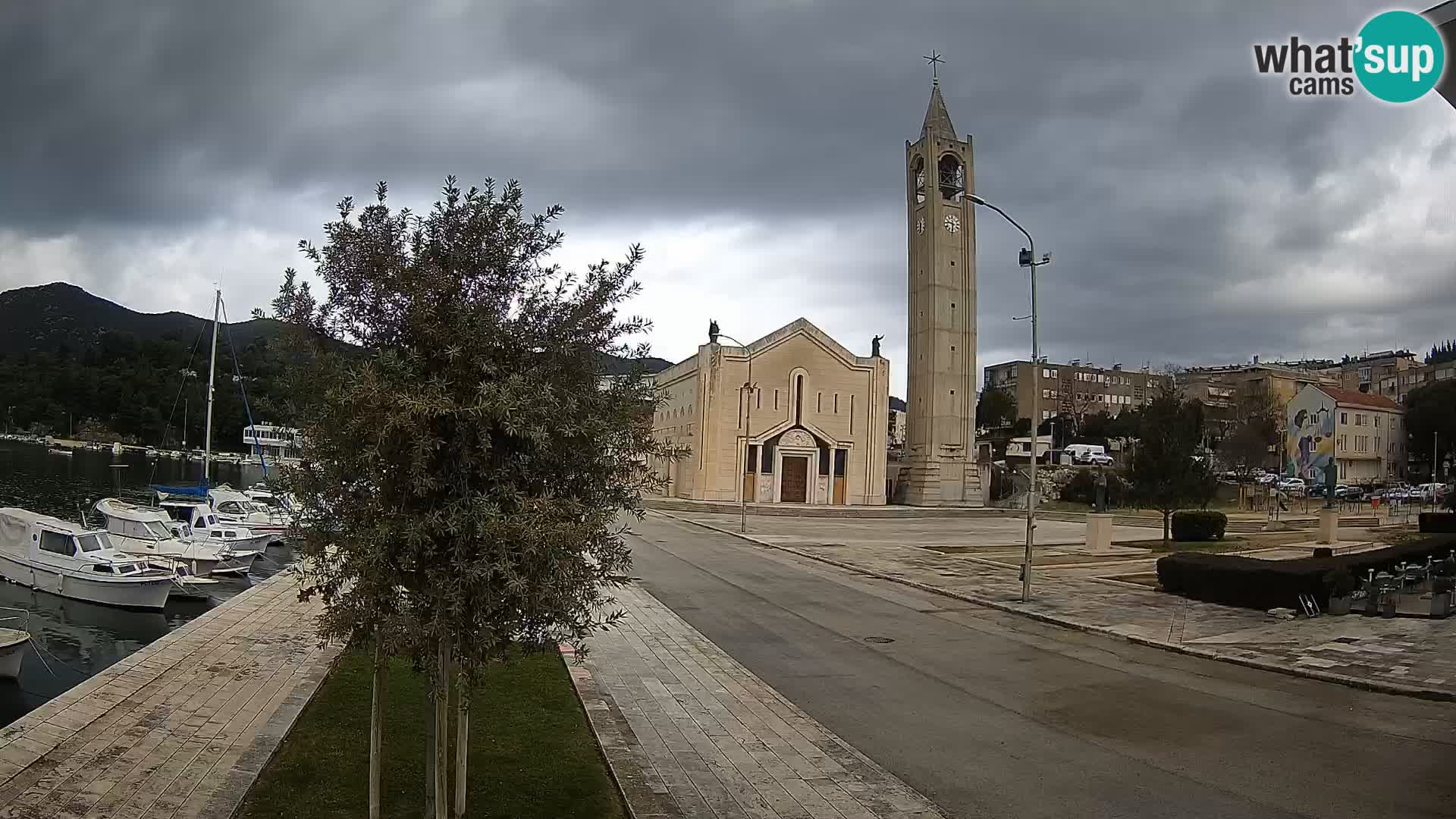 Spletna kamera Ploče | Osupljiv pogled na Rivo in katedralo