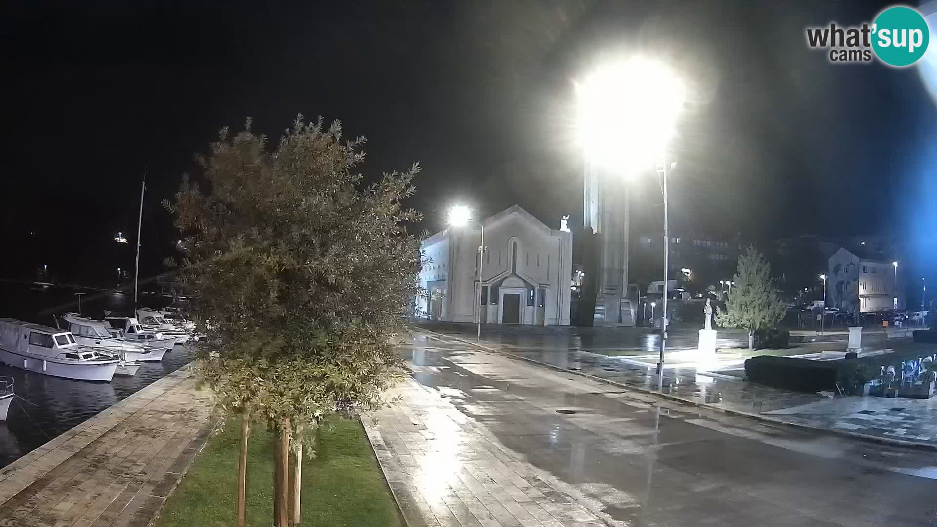 Ploče Cámara web | Vistas cautivadoras de Riva y la Catedral