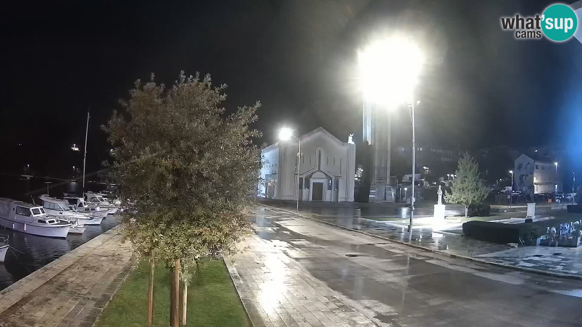 Webcam Ploče | Fesselnde Ausblicke auf Riva und die Kathedrale