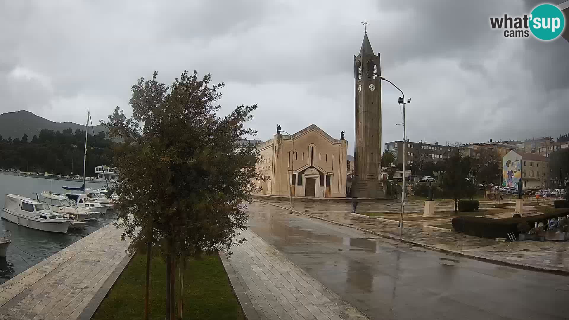 Webcam Ploče | Fesselnde Ausblicke auf Riva und die Kathedrale