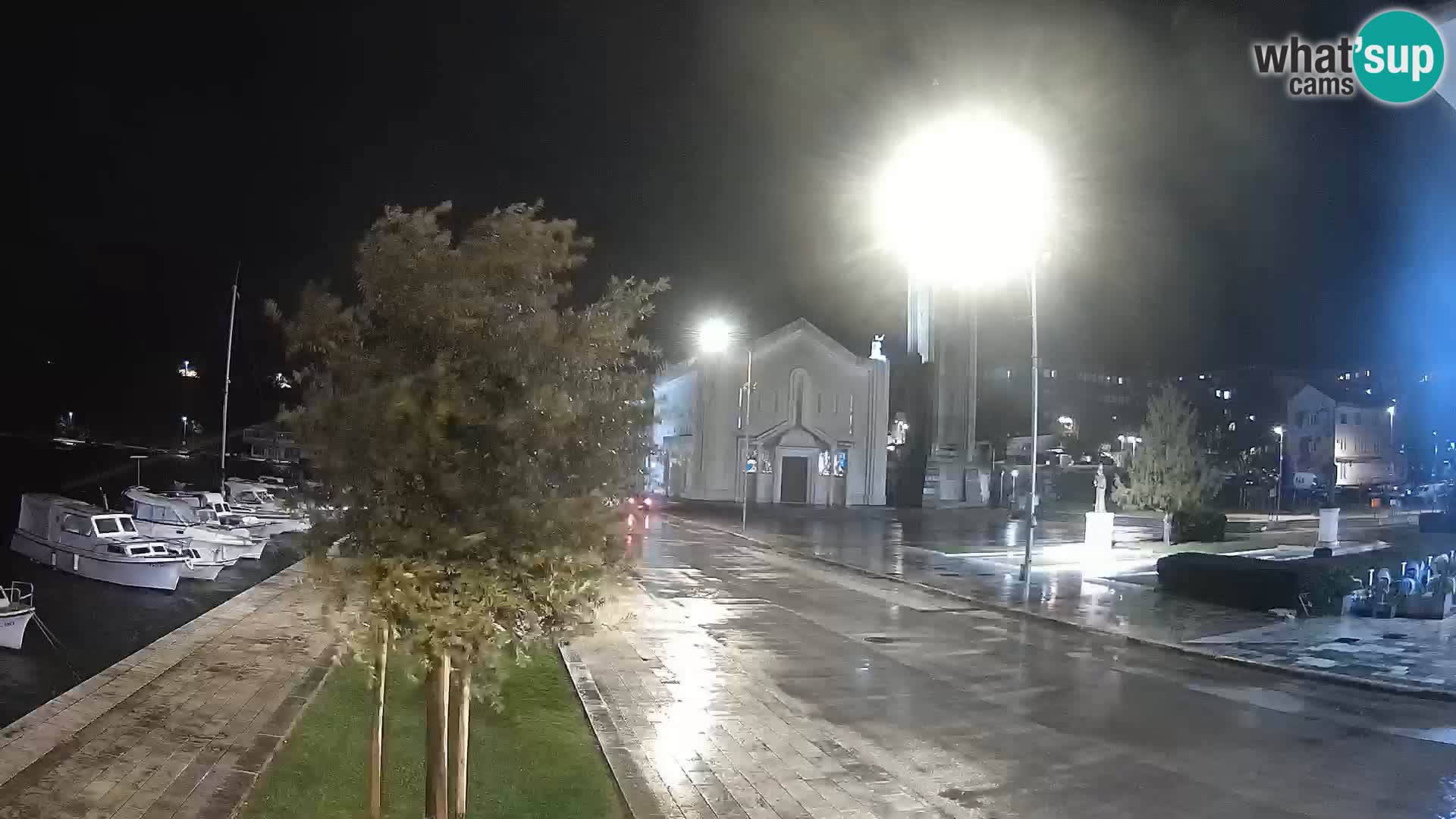 Webcam Ploče | Fesselnde Ausblicke auf Riva und die Kathedrale